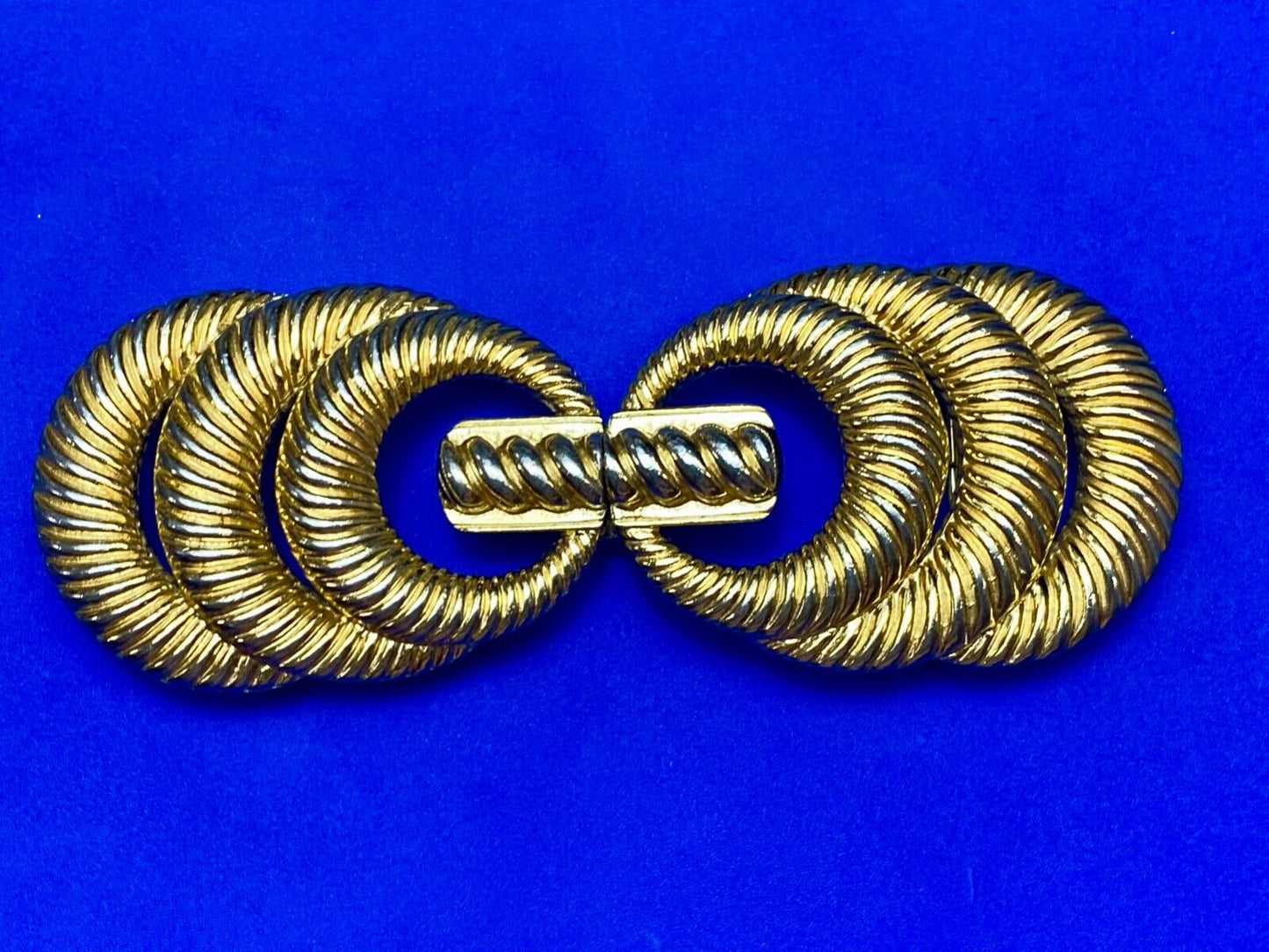 80's Accessocraft NYC Loops - Two piece Interlocking gold color belt buckle