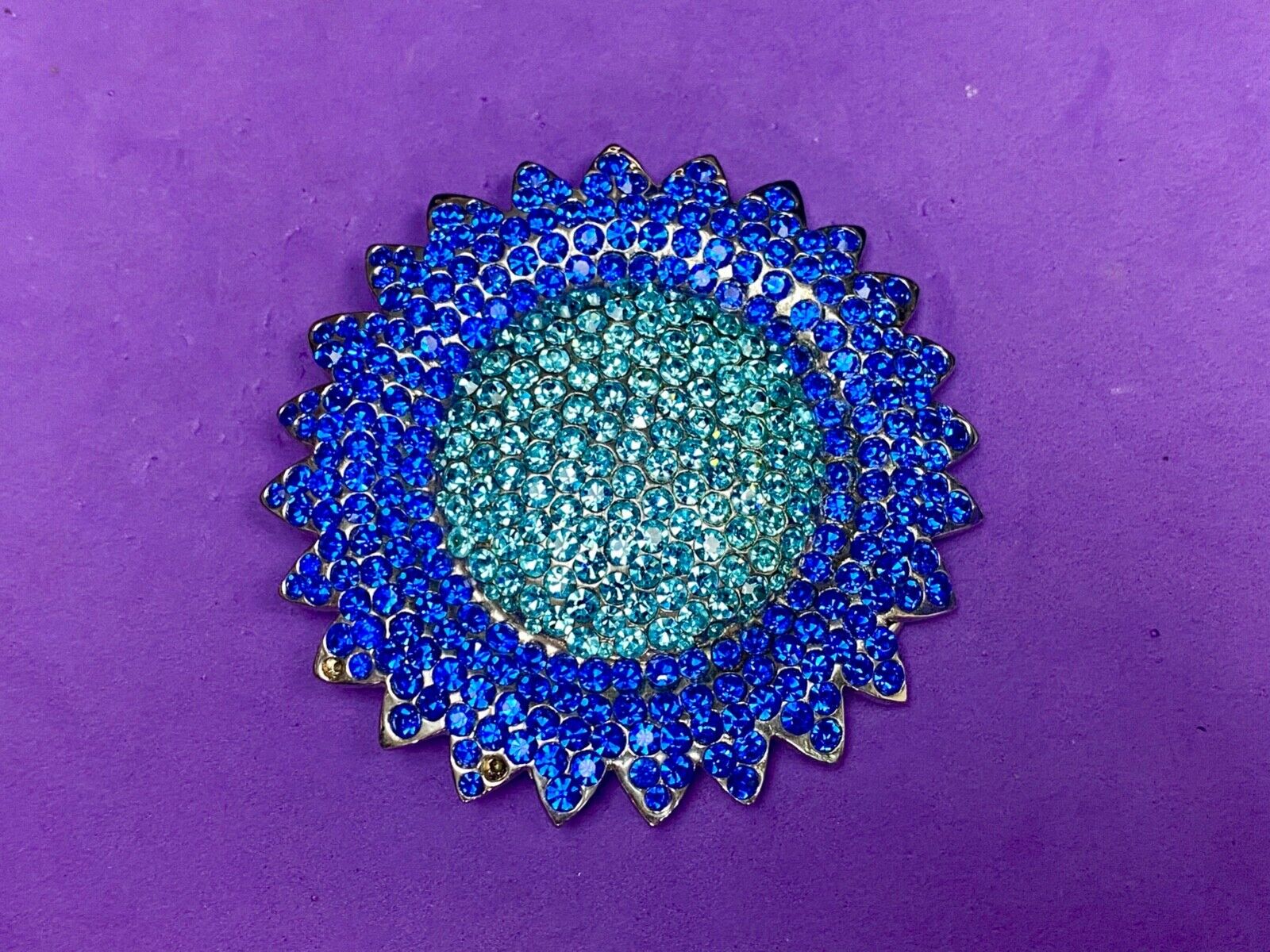 A Blue Green Sea Of Rhinestones - Starburst Cutout Belt Buckle