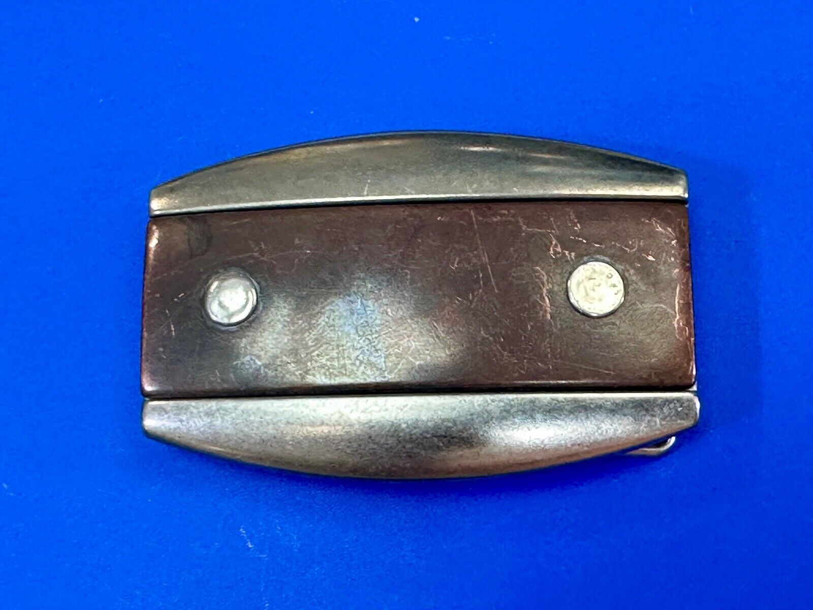 vintage Faux Wood stripe in silver tone western vibe belt buckle