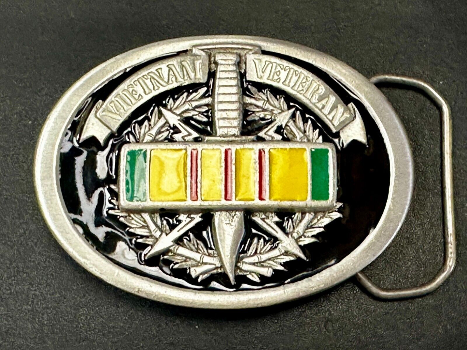 Veteran Vietnam Knife Emblem The Great American Belt Buckle co