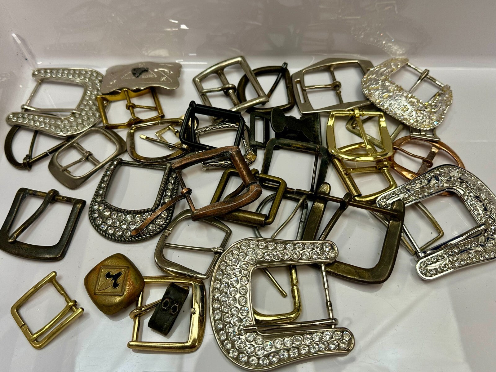 33 Piece Mixed Lot, Grab Bag - Resale Gifts! Vintage & Modern Belt Buckles 