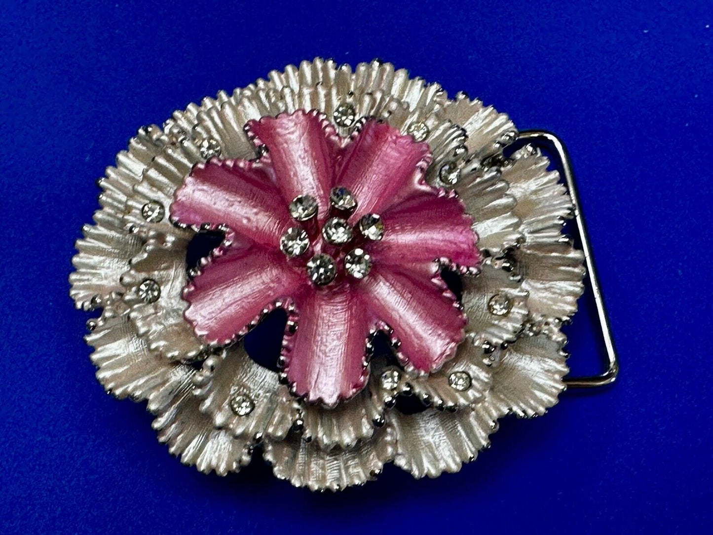 Unique Pink White Colored Flower 3D Pattern Rhinestone Accented Belt Buckle