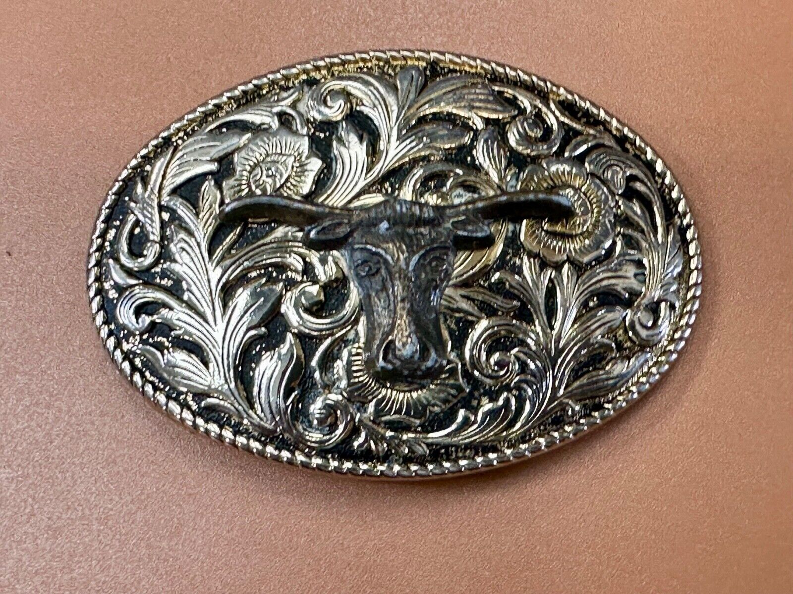 The Longhorn cow steer - cowboys cowgirls western Vintage belt buckle to restore