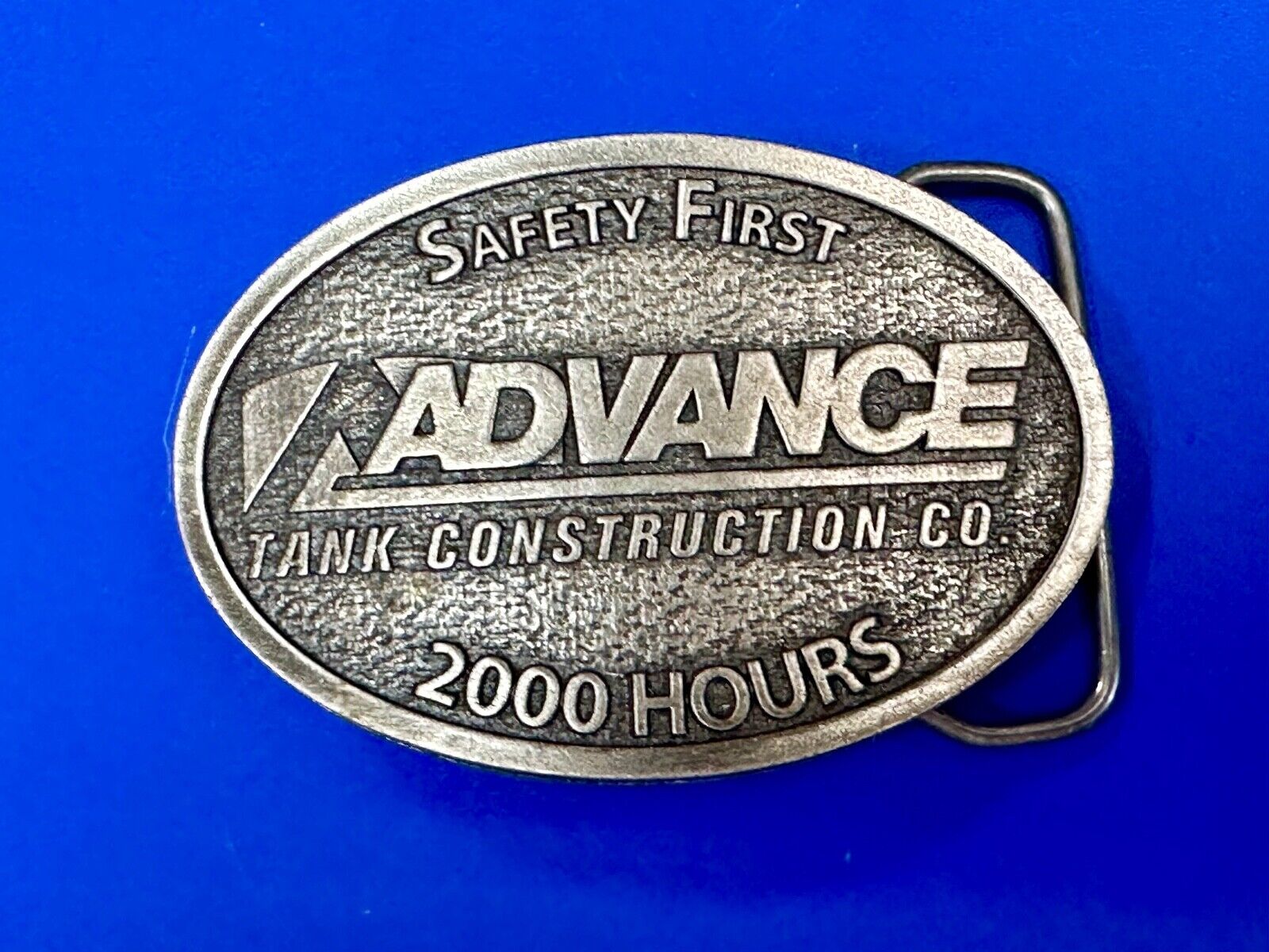 Advance Construction Safety First Award 2000 Hours belt buckle