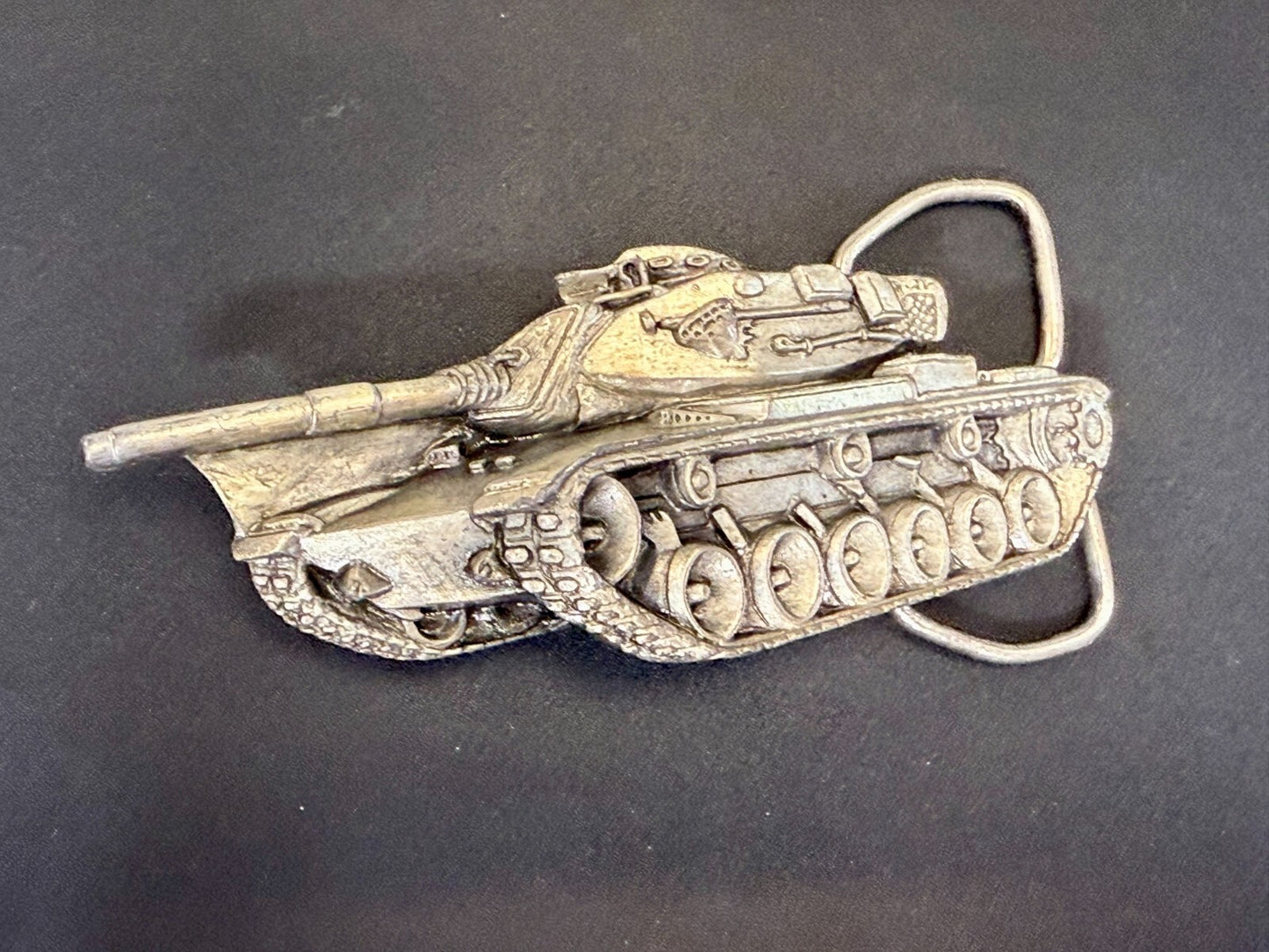 Armored Tank Military War Battle Weapon Anthony J.Irvin 1979 C-4L  Belt Buckle