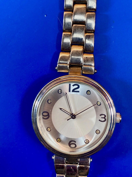 Unbranded Silver Tone Ladies Quartz Watch  - New Battery Working Well! 