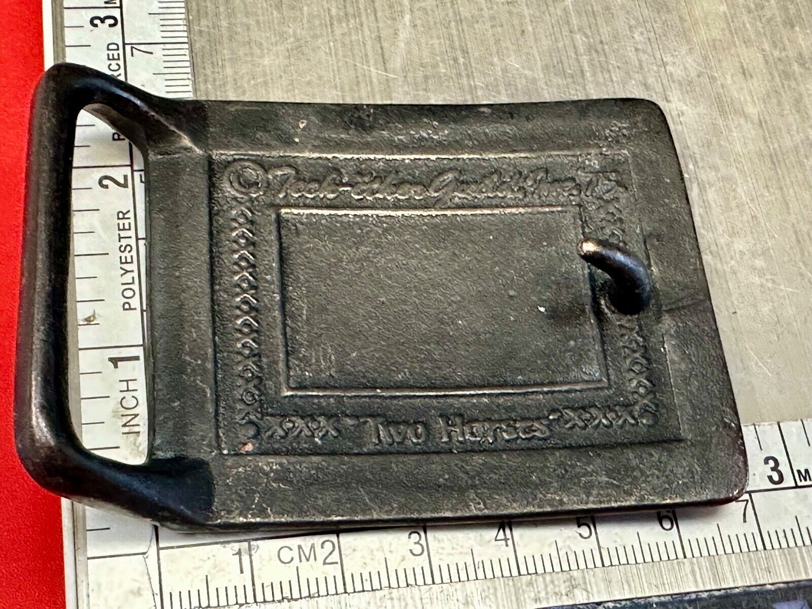 TWO HORSES TECH-ETHER GUILD Vintage art Horse lovers belt buckle