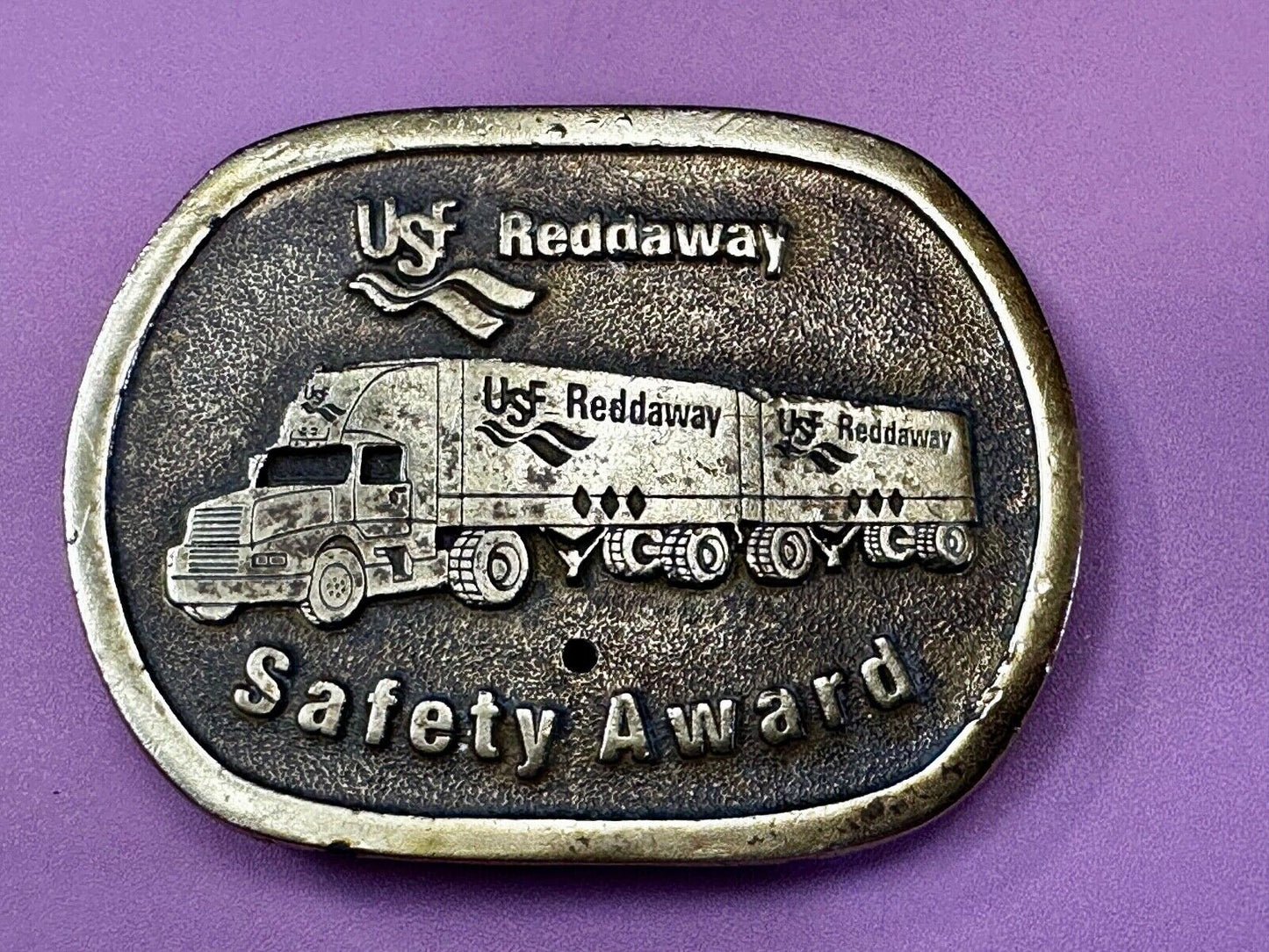 USF RedDaway Transportation Company Semis Drivers safety award 1996 Belt Buckle