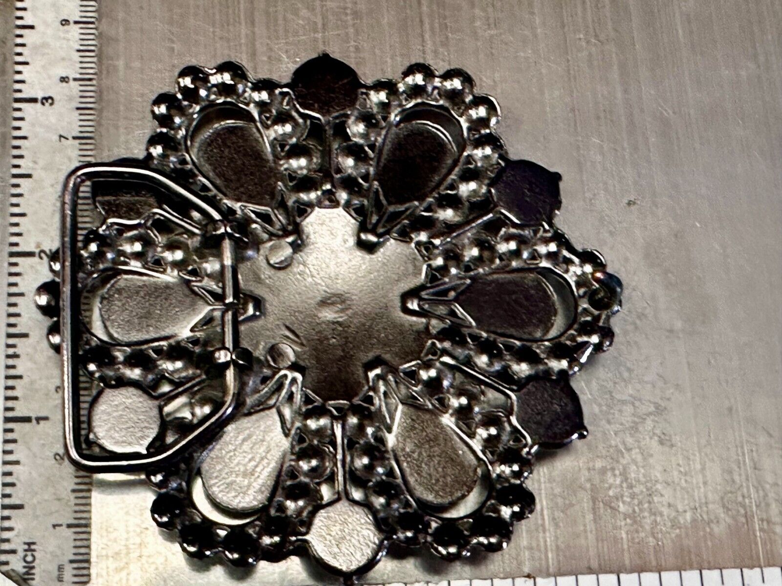 Victorian Style Clear Rhinestone Flower Burst Vintage Silver Tone Belt Buckle