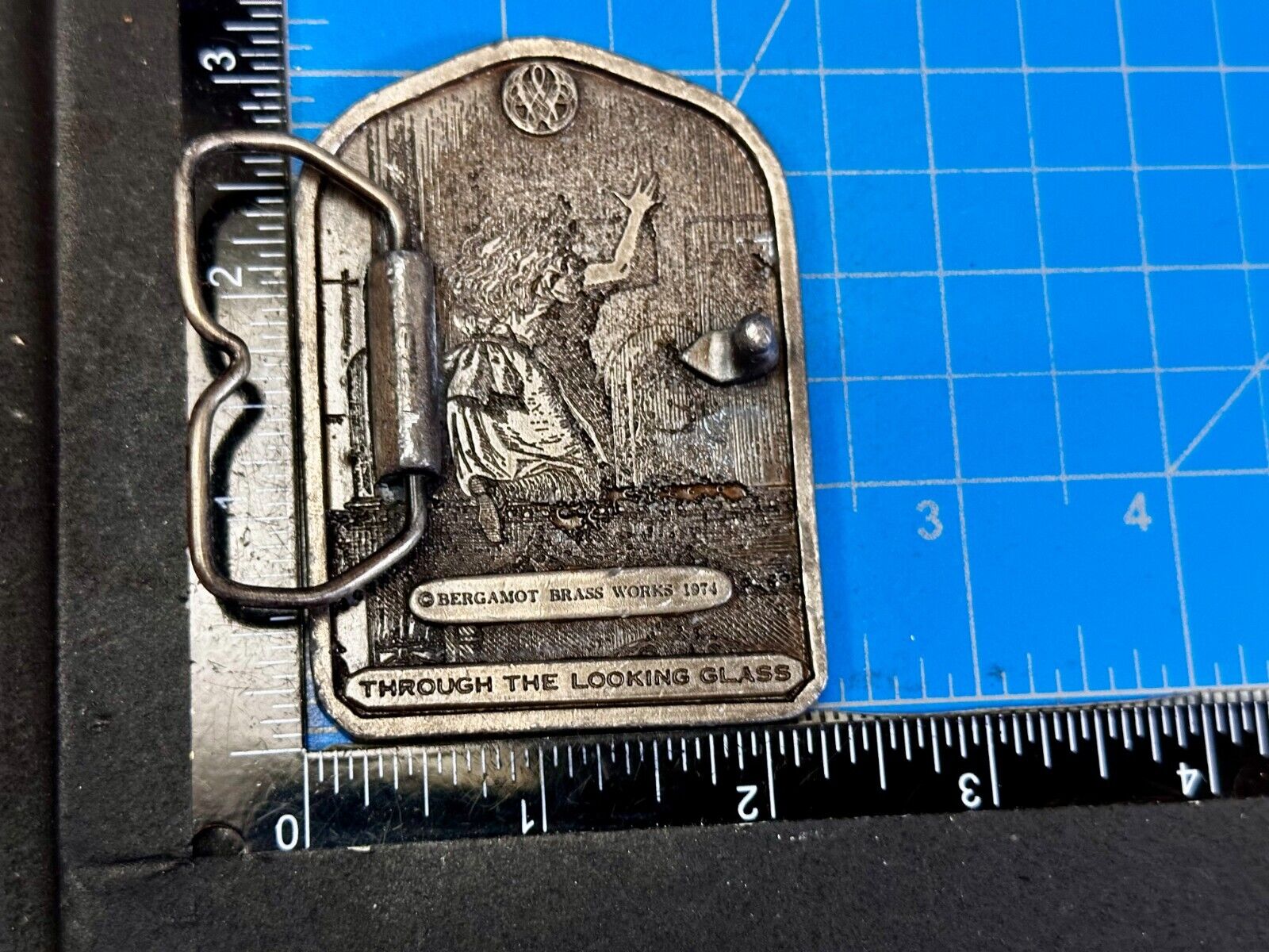 Alice In Wonderland Through The Looking Glass Vintage 1974 Belt Buckle- Bergamot