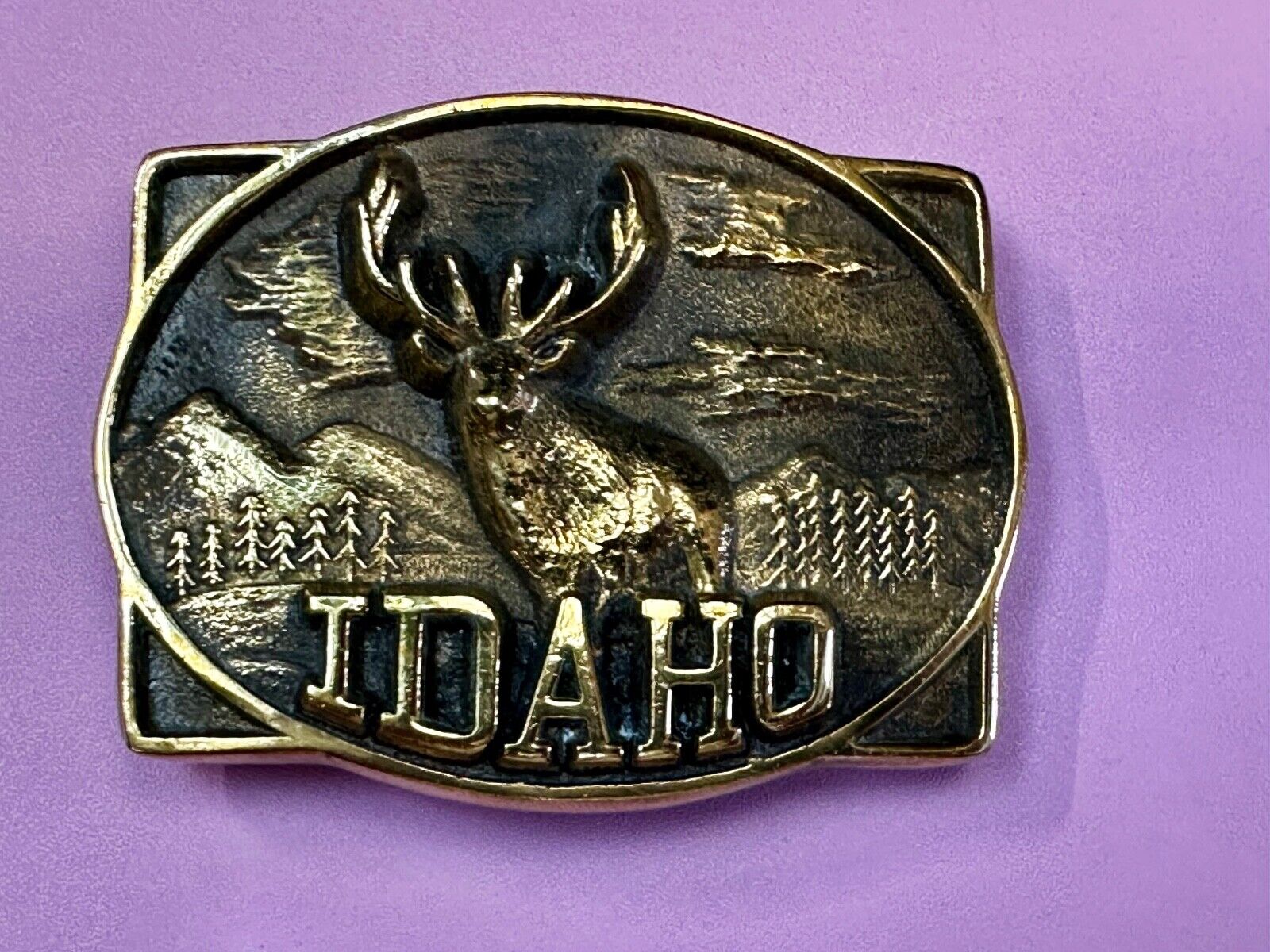 The State of Idaho - Deer Hunting Vintage Solid Brass Heritage Mint Belt Buckle