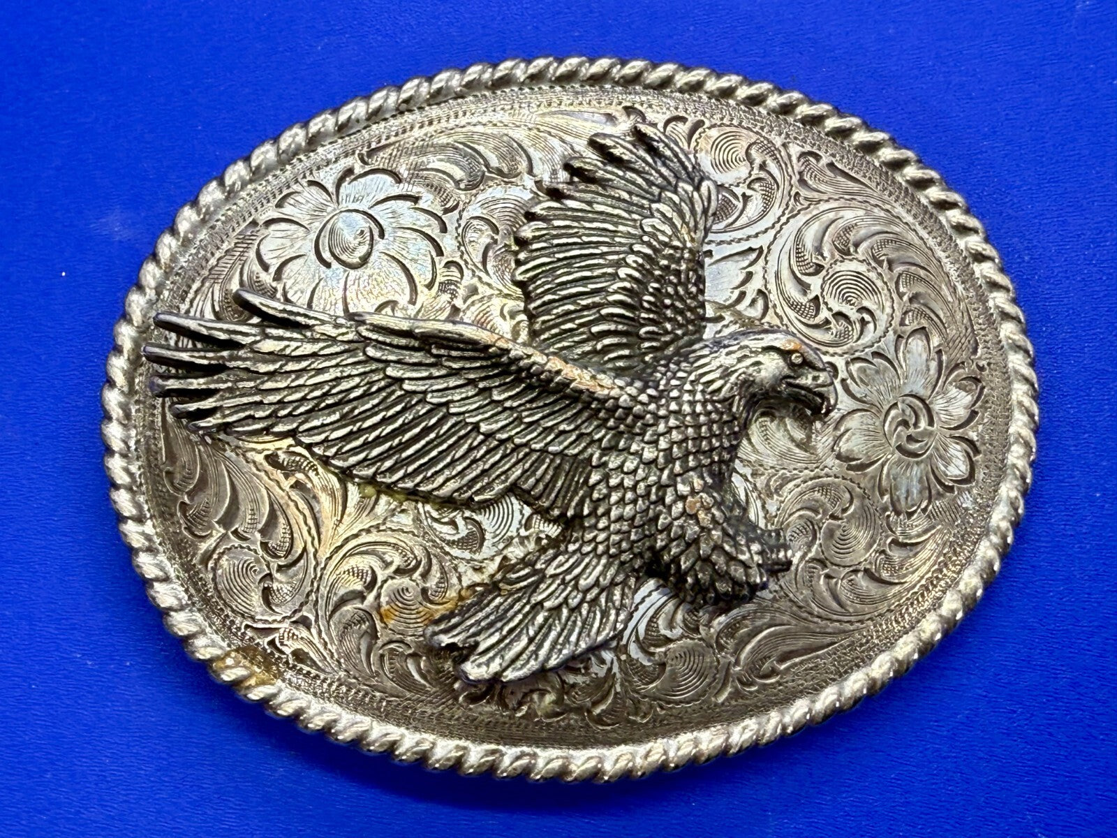 American Bald Flying Eagle Patriotic Flower Swirl Ornate Western Belt Buckle