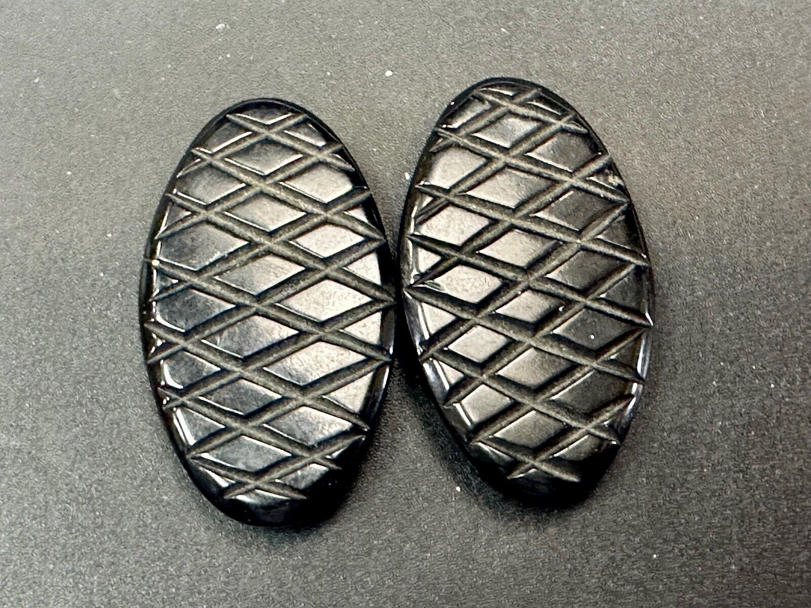 Two piece interconnecting vintage black shoe clips
