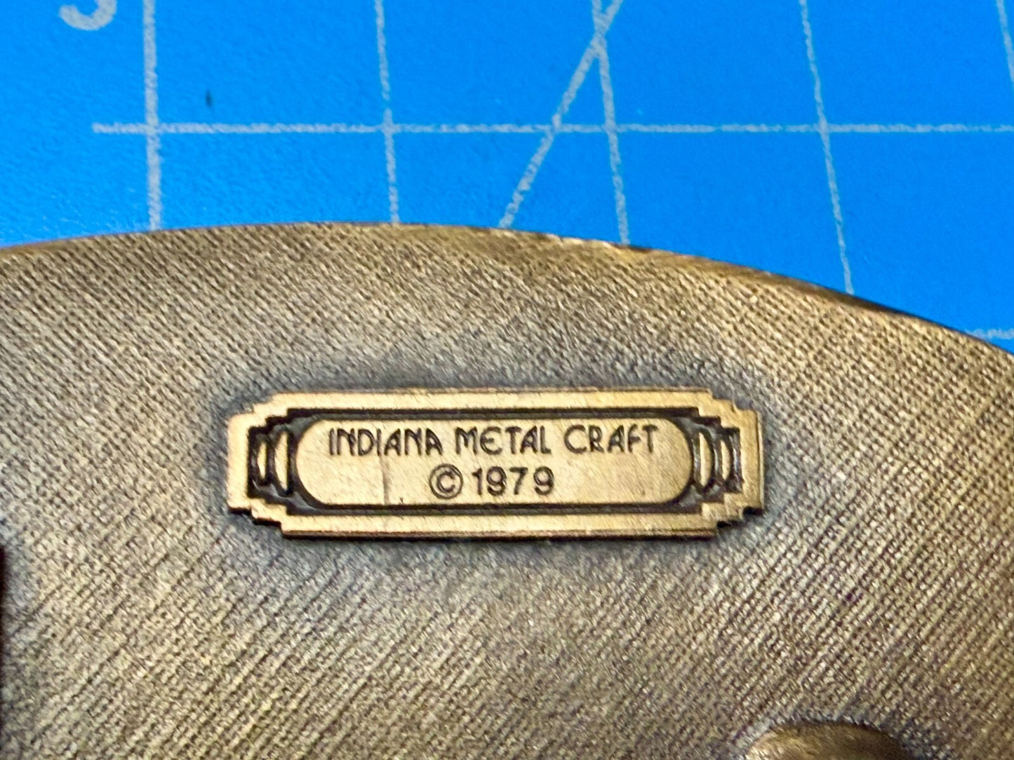 American Sports Football Player Brass Tone VTG 1979 Indiana Metal Belt Buckle