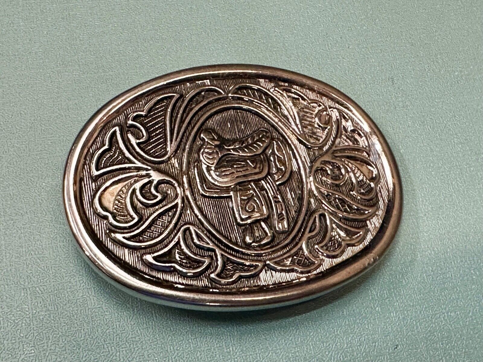 AVON Oval Ornate Vintage Belt Buckle Western Design w/Horse Saddle Silver Tone