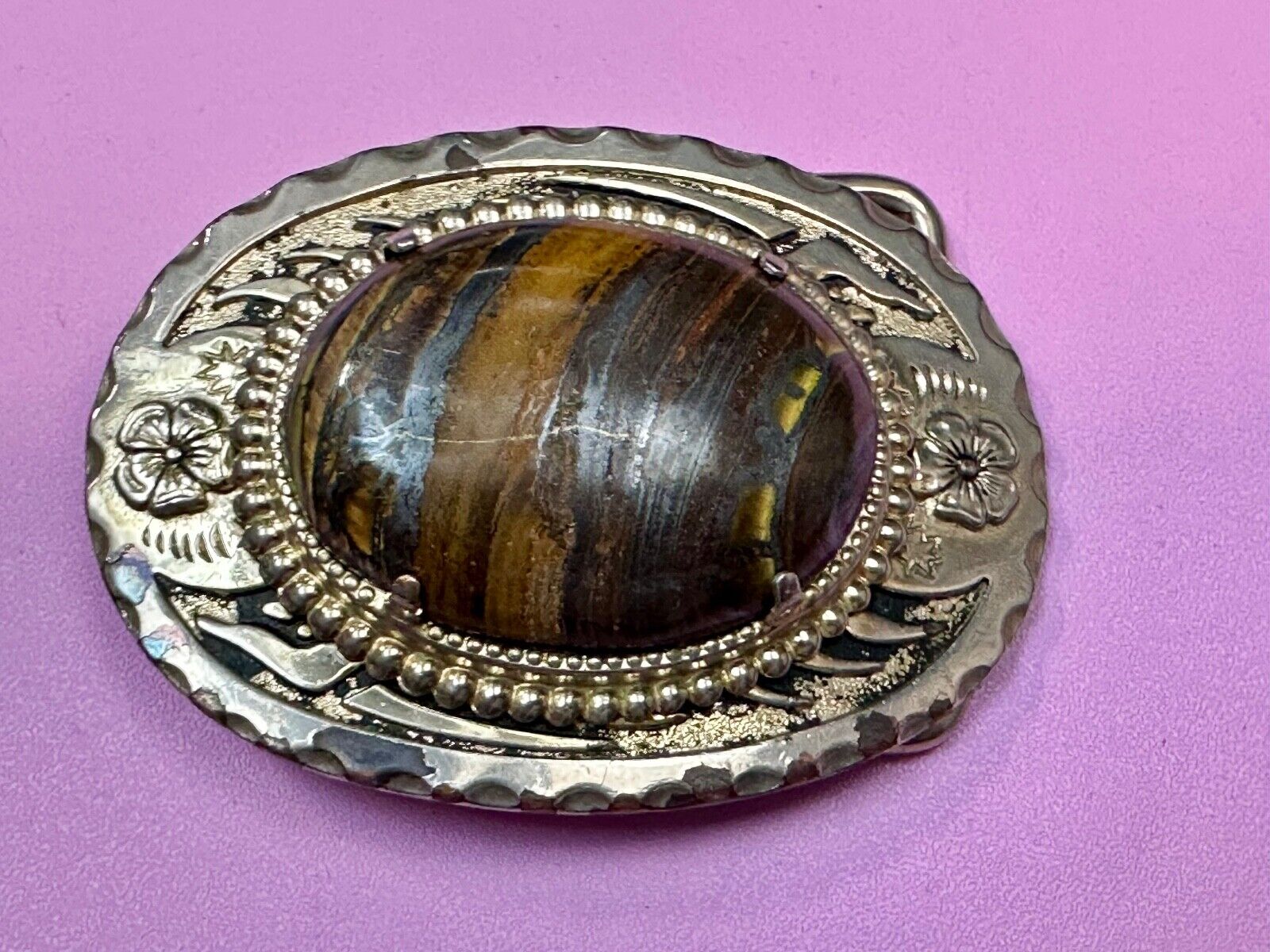 TIGER IRON Vintage Cabochon Cab Stone Centerpiece on Western Belt Buckle