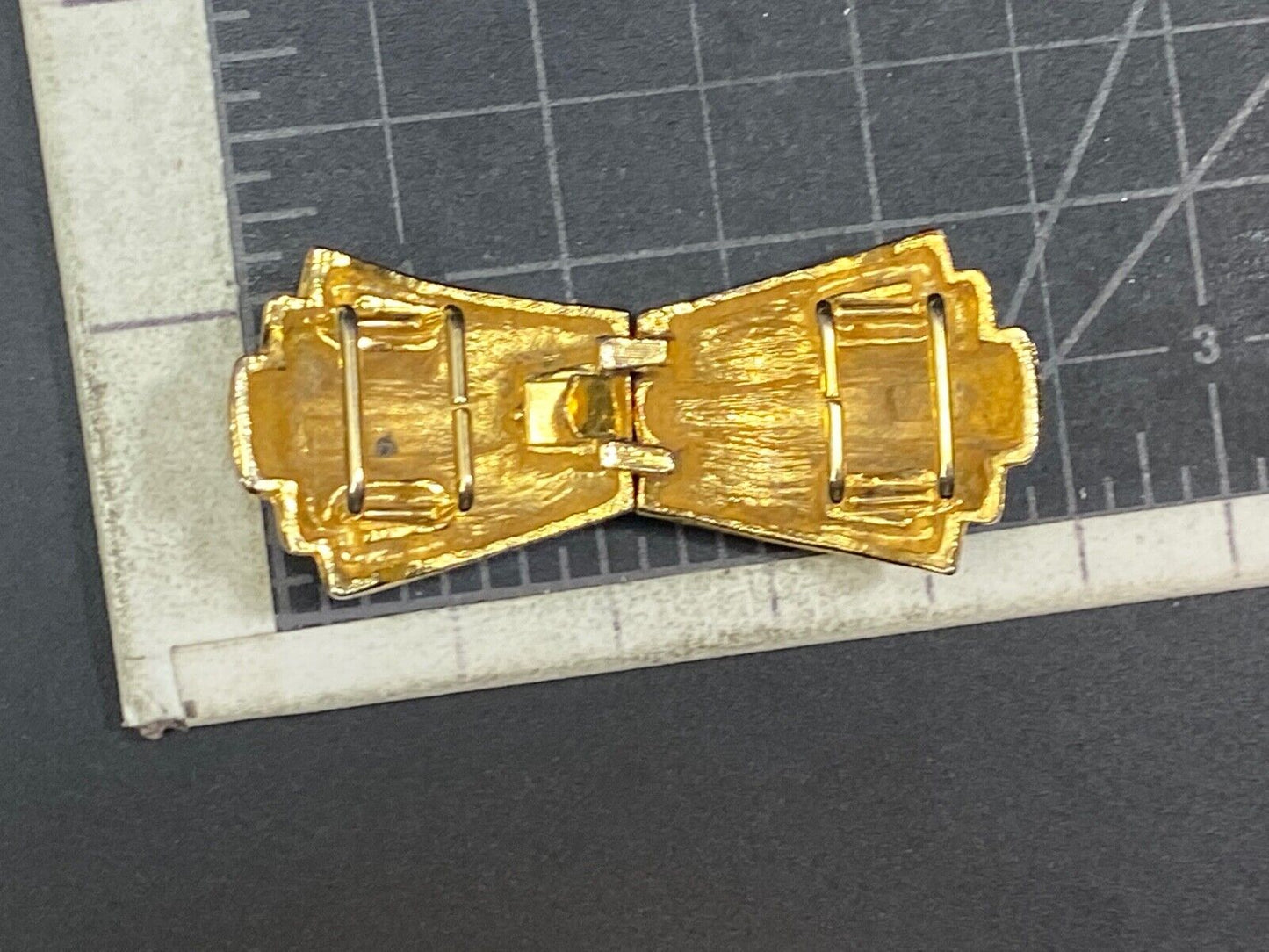 Vintage Gold Tone Two Piece Interlocking Bow Tie Belt Buckle By Dotty Smith 