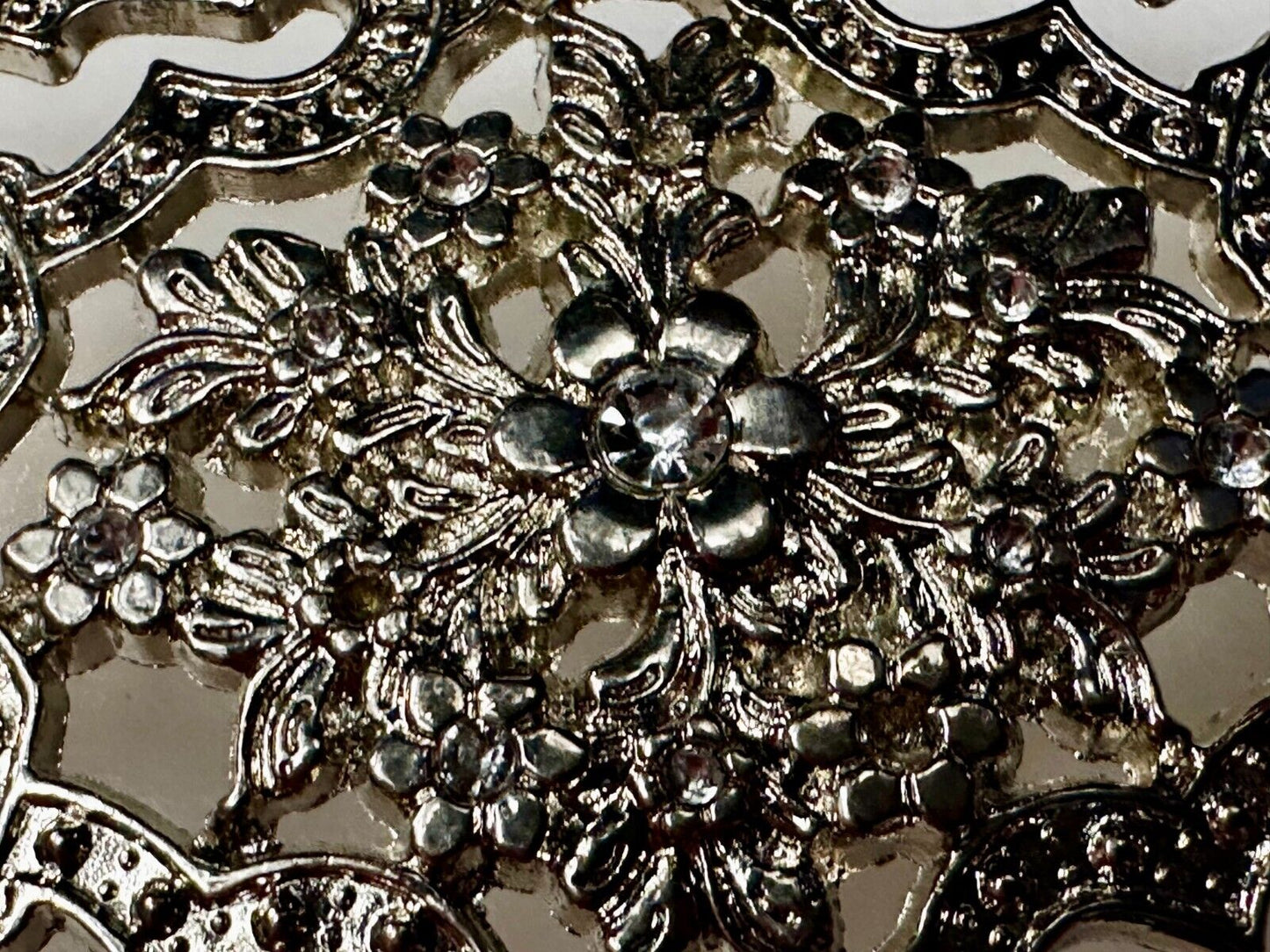 Victorian Style Flower Heart See-Through Ladies Belt Buckle Missing Rhinestone's