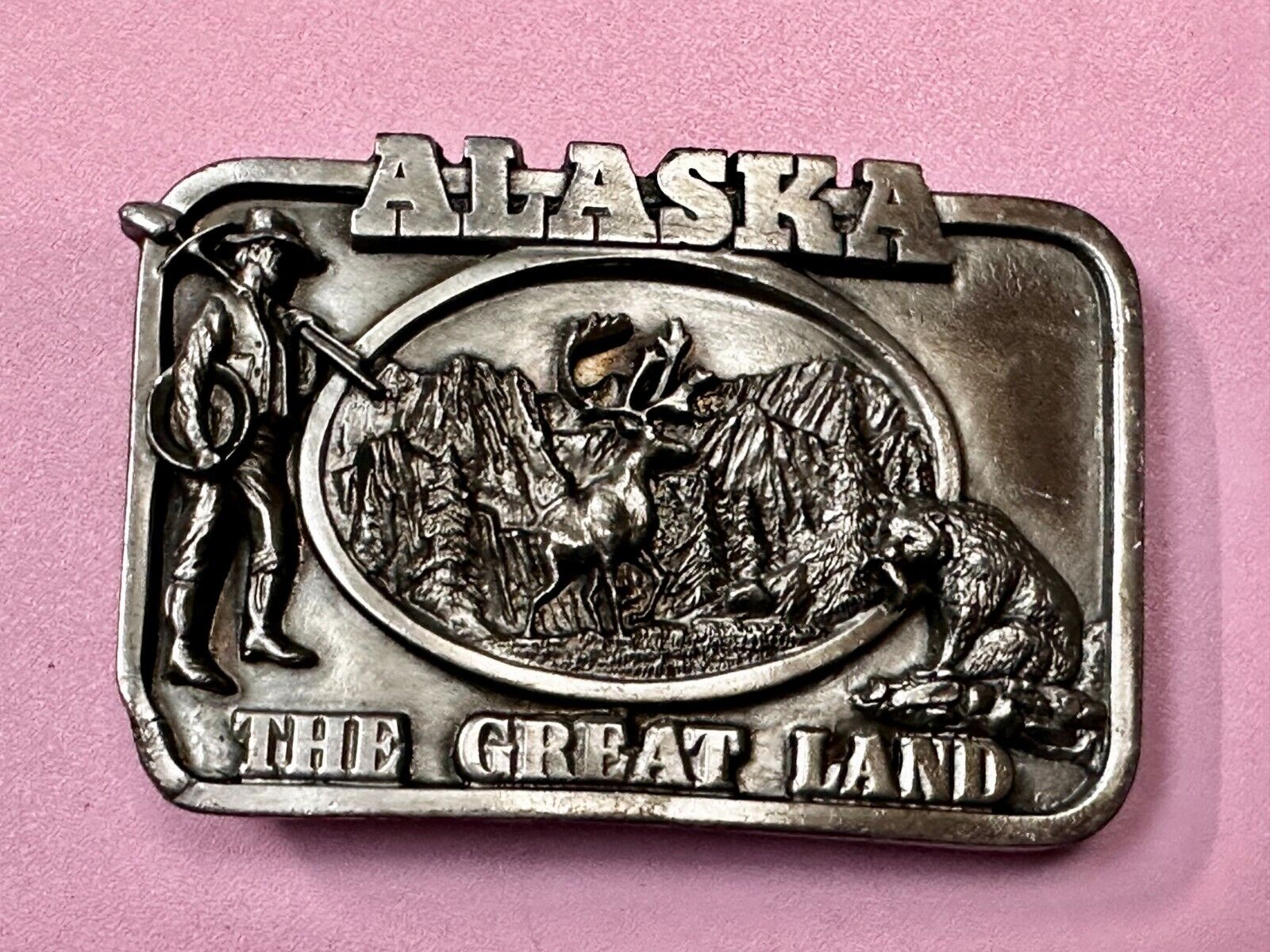 Alaska The Great Land -  Last Frontier State 1980's Siskiyou Pewter Belt Buckle