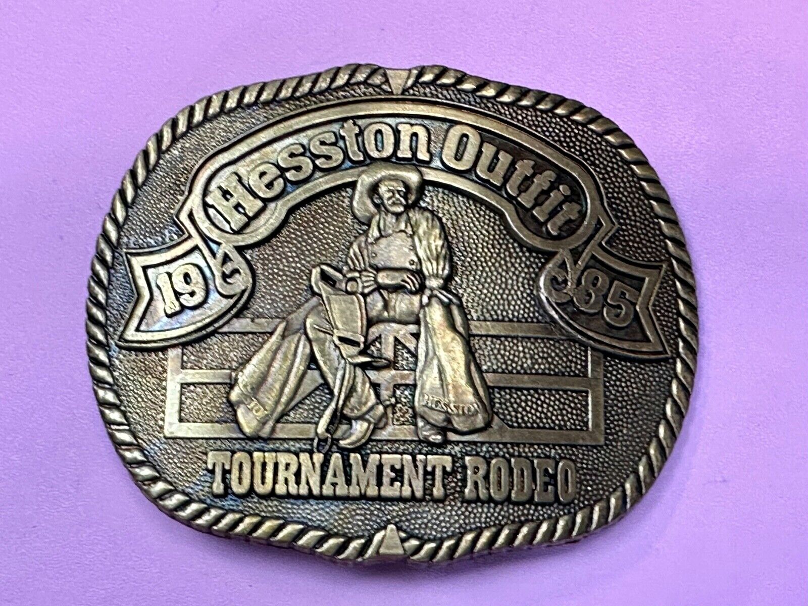 1985 Hesston Outfit  Tournament Rodeo Collectors PRCA First edition Belt Buckle