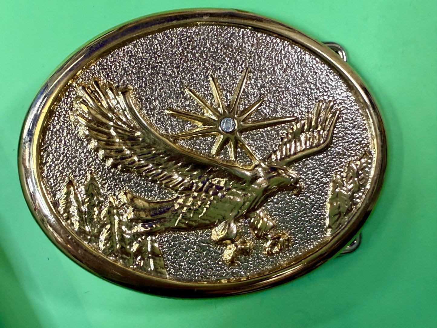 American Bald Eagle Flying Hunting with Patriotic Starburst Vintage Belt Buckle