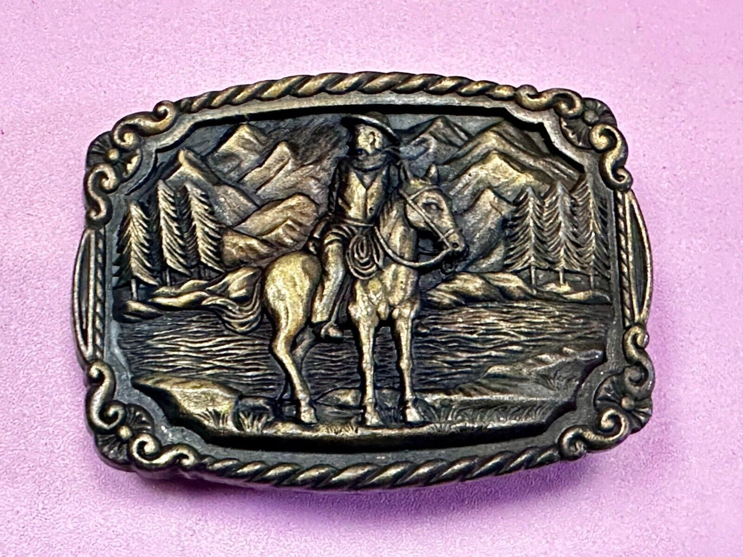 Tall In The Saddle Western Cowboy Leading Wagon Train Vintage ART Belt Buckle