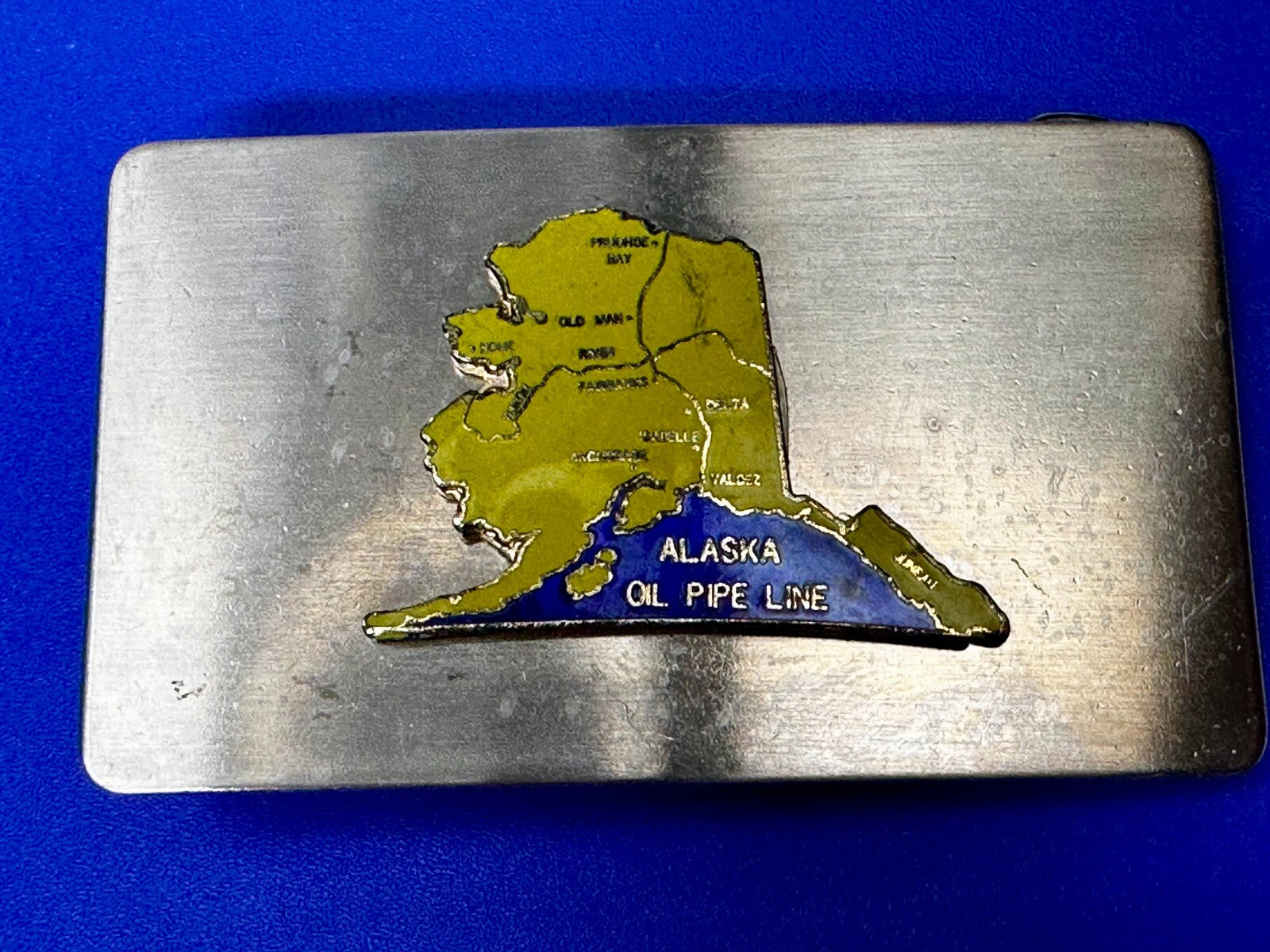 Alaska State Map Oil Pipe Line Vintage Commemorative Belt Buckle