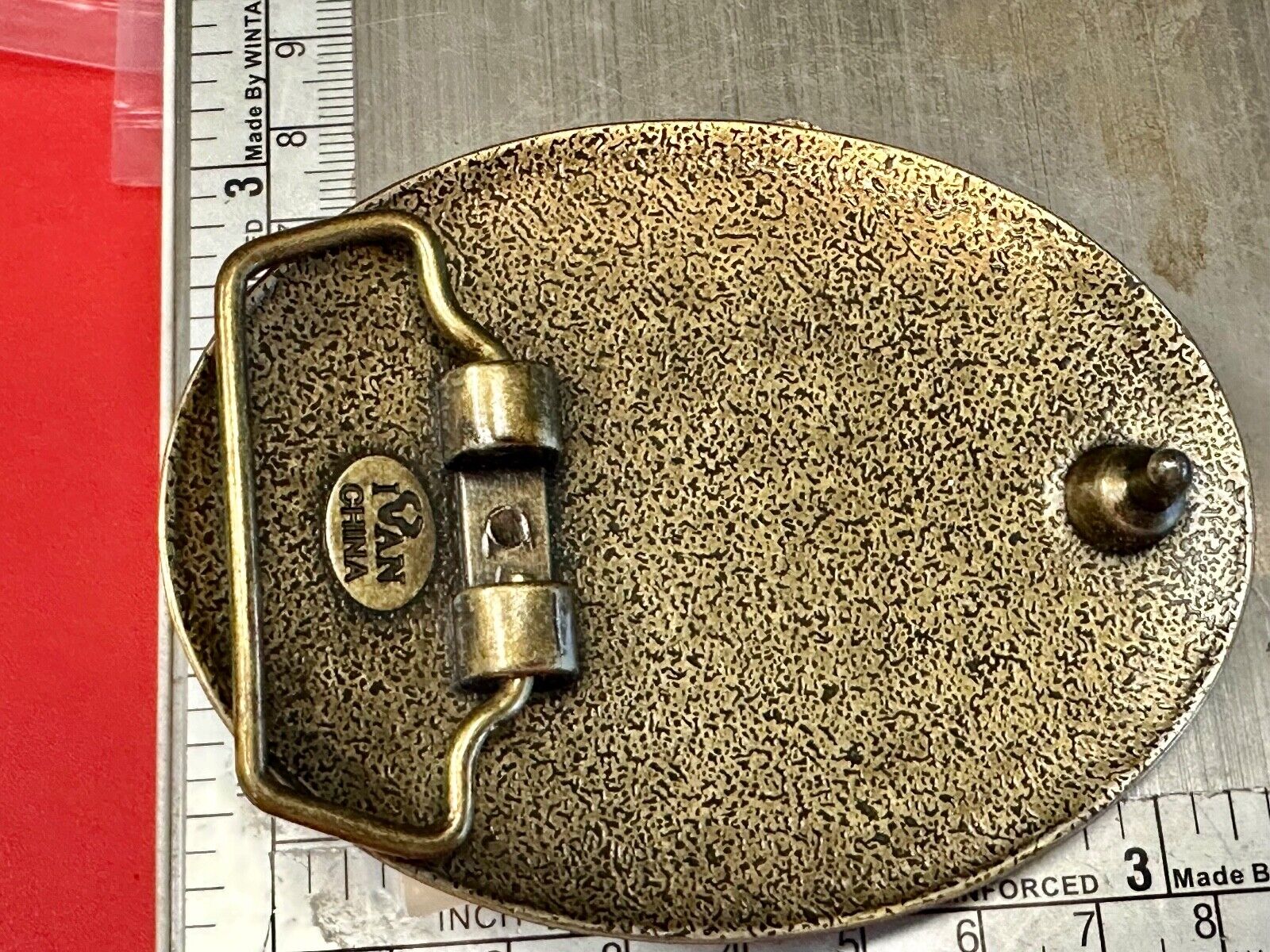Artisan Abstract flowers made of mixed material on gold tone oval belt buckle