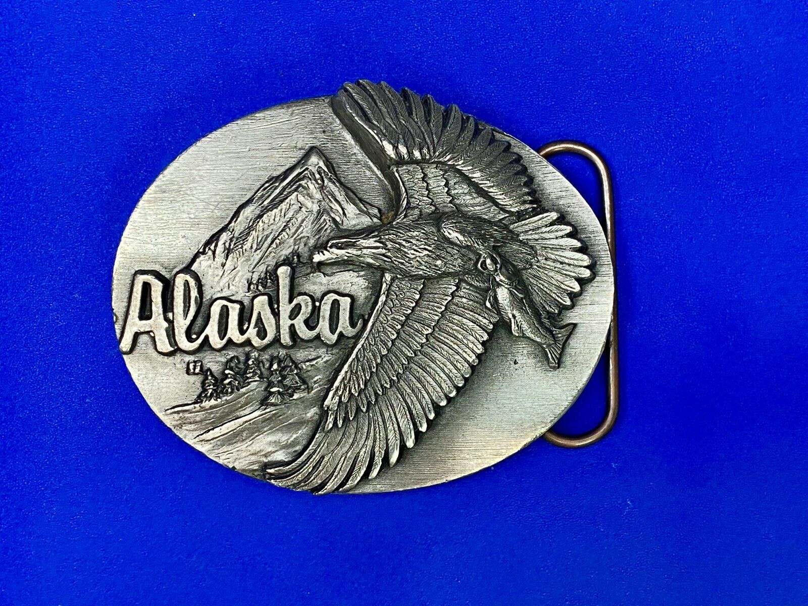 Vintage 1990 Hunting Flying Eagle W Salmon Alaska Belt Buckle