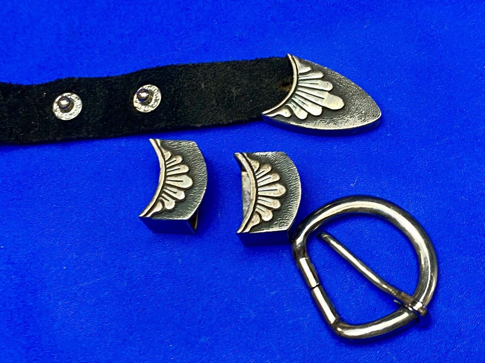 4 piece western cowgirls dress up fancy silver color belt buckle