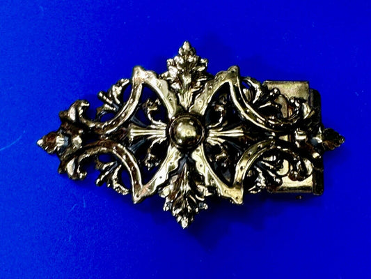 Victorian Style Filigree with Large Gold Tone Leaves Vintage Belt Buckle
