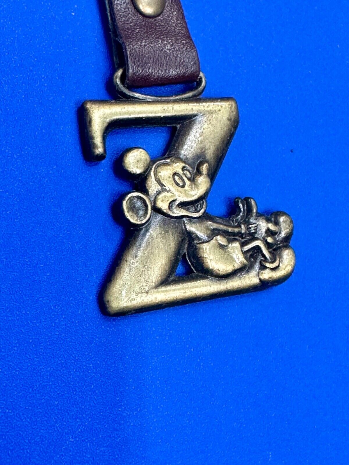 VINTAGE LETTER INITIAL Z MICKEY MOUSE DISNEY KEYCHAIN BRASS and LEATHER FOB