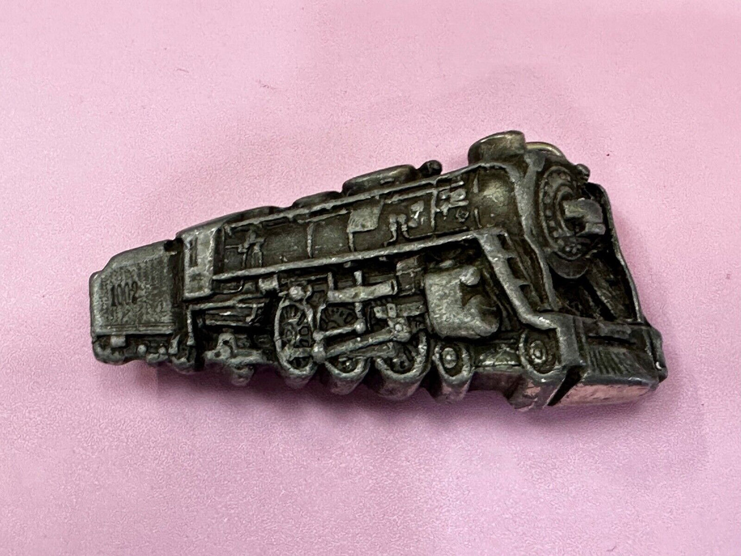 1002 RR Steam Engine Train Rail Road collectable  1978 Bergamot Belt Buckle