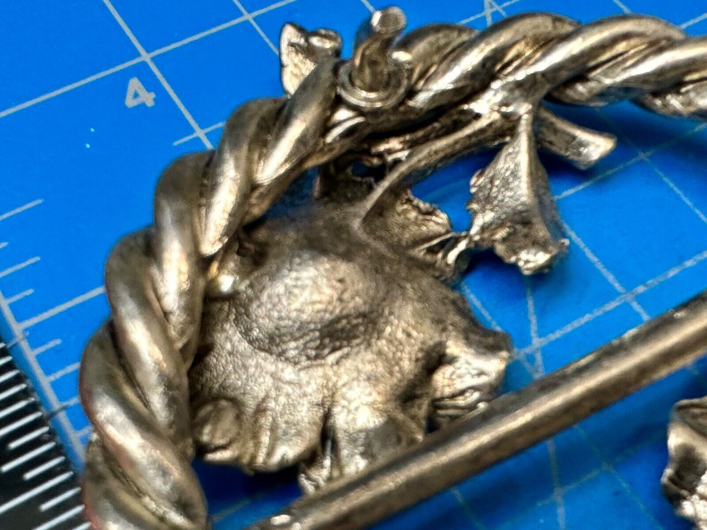 Antique Feel, Flower Figural Scarf slide Twisted rope pattern vtg.  Belt Buckle