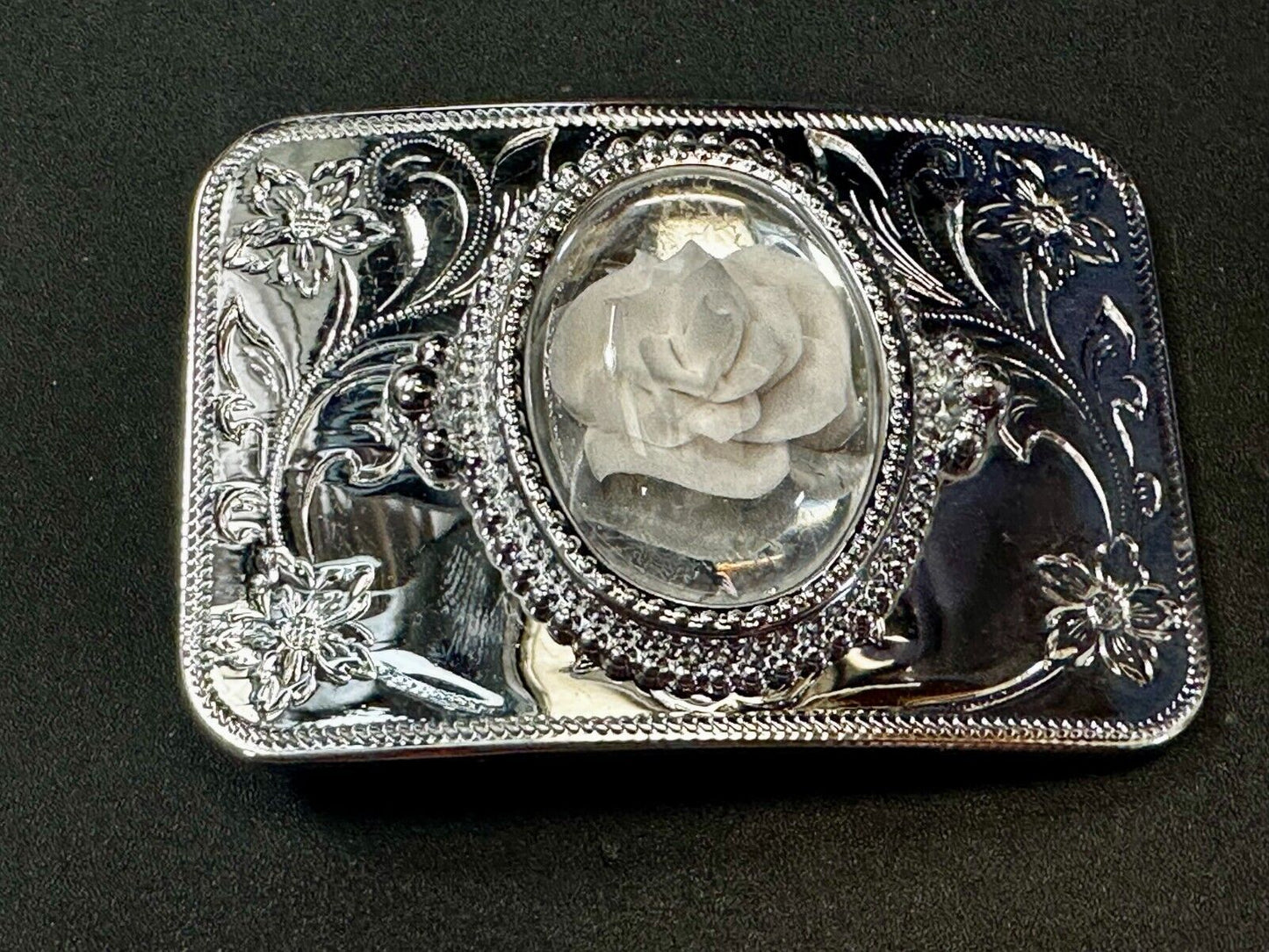 3D Flower Inside of Centerpiece Vintage Silver Tone Western Style Belt Buckle