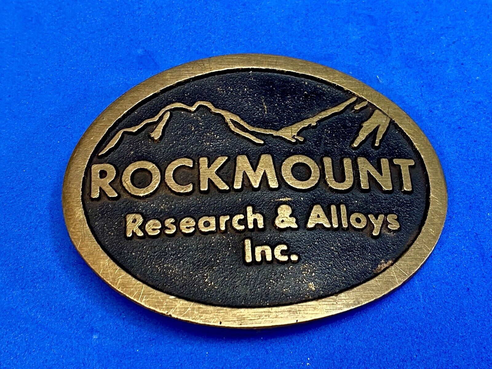 Vintage  Rockmount Research And Alloys Company Brass Belt Buckle By Dynabuckle 