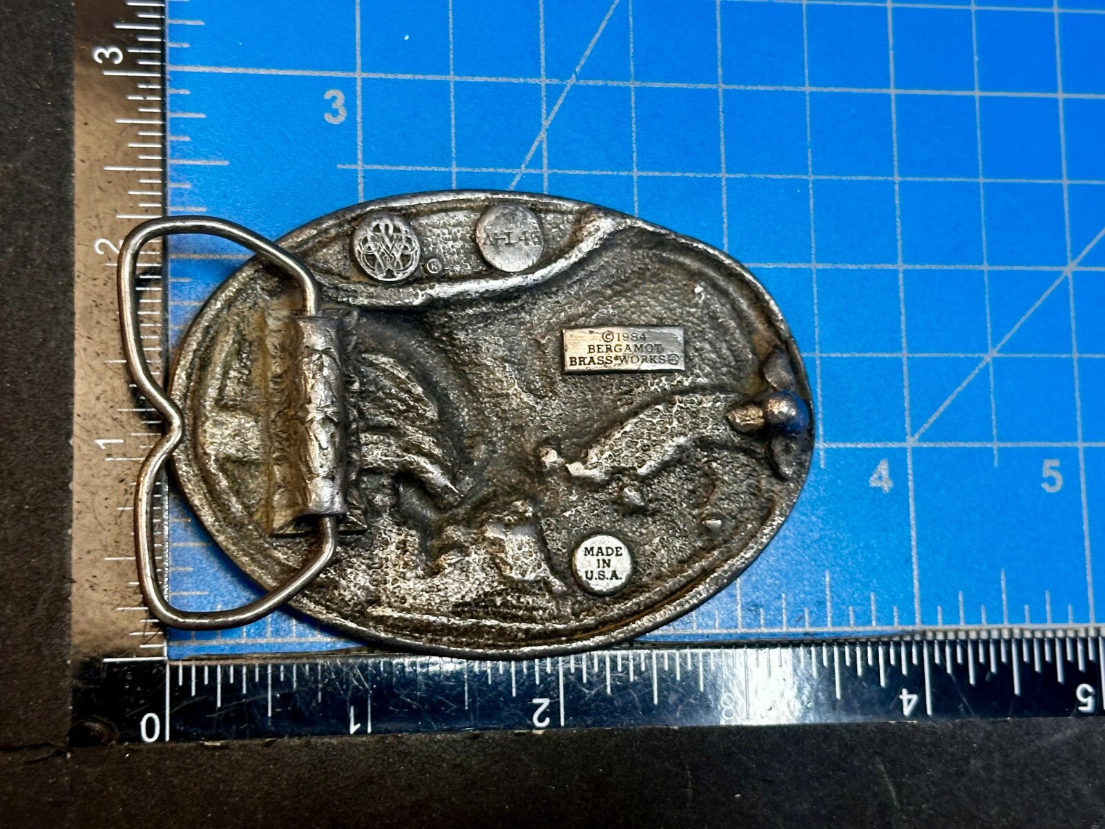 American Bald Eagle Attacking Flying Hunting Vintage 1984 Bergamot Belt Buckle