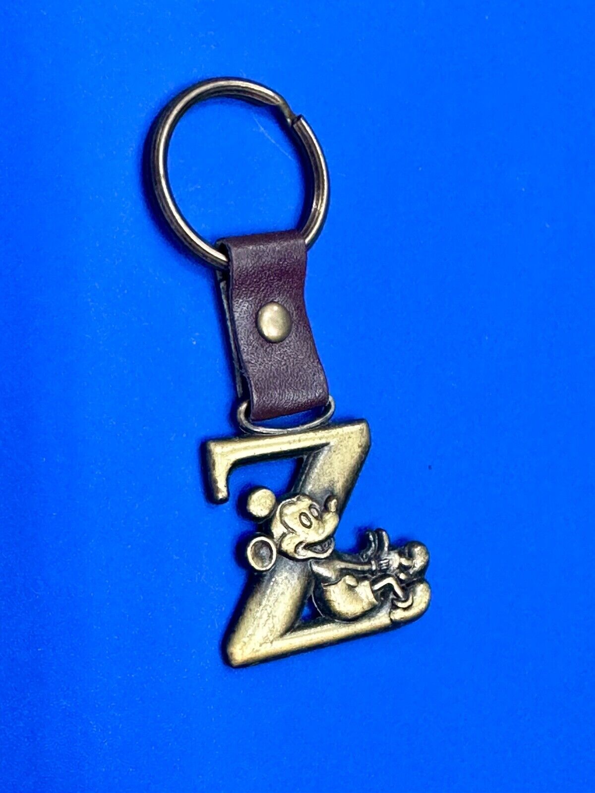 VINTAGE LETTER INITIAL Z MICKEY MOUSE DISNEY KEYCHAIN BRASS and LEATHER FOB