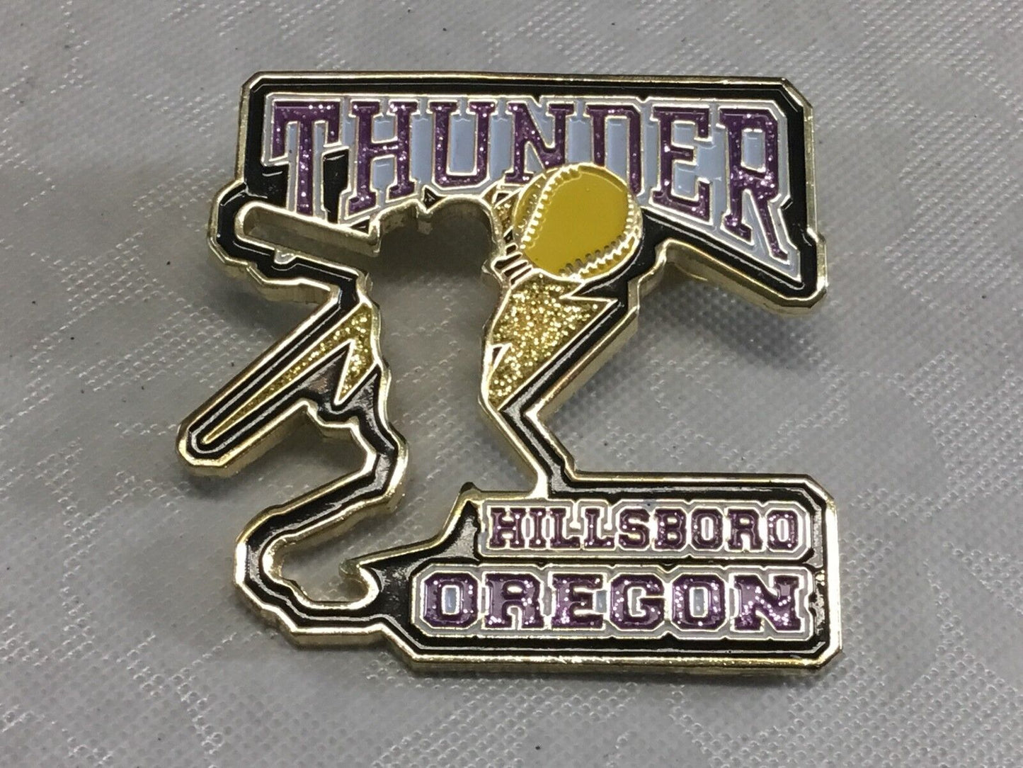 THUNDER HILLSBORO OREGON 2007   fastpitch softball hat lapel pin