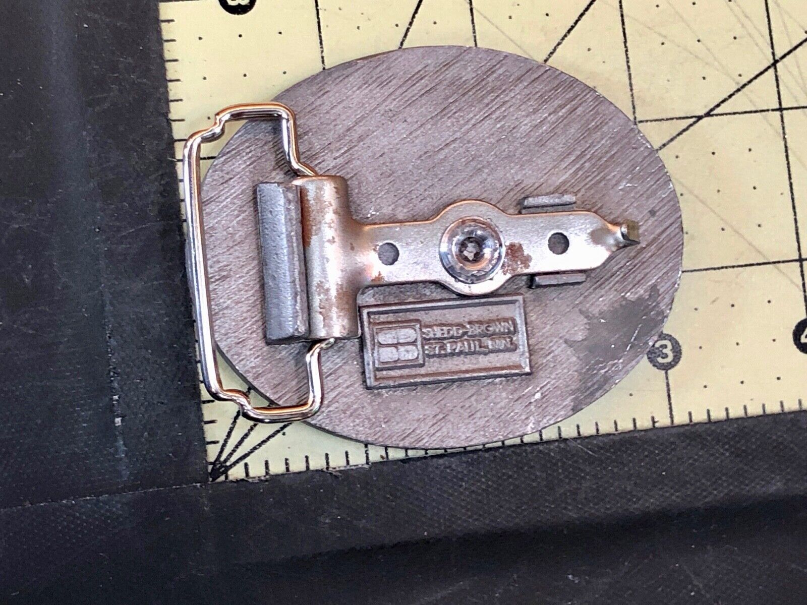  VINTAGE 1980's  **FARMERS COOP GAS & OIL ASSN. 60 YEARS** OILFIELD BUCKLE