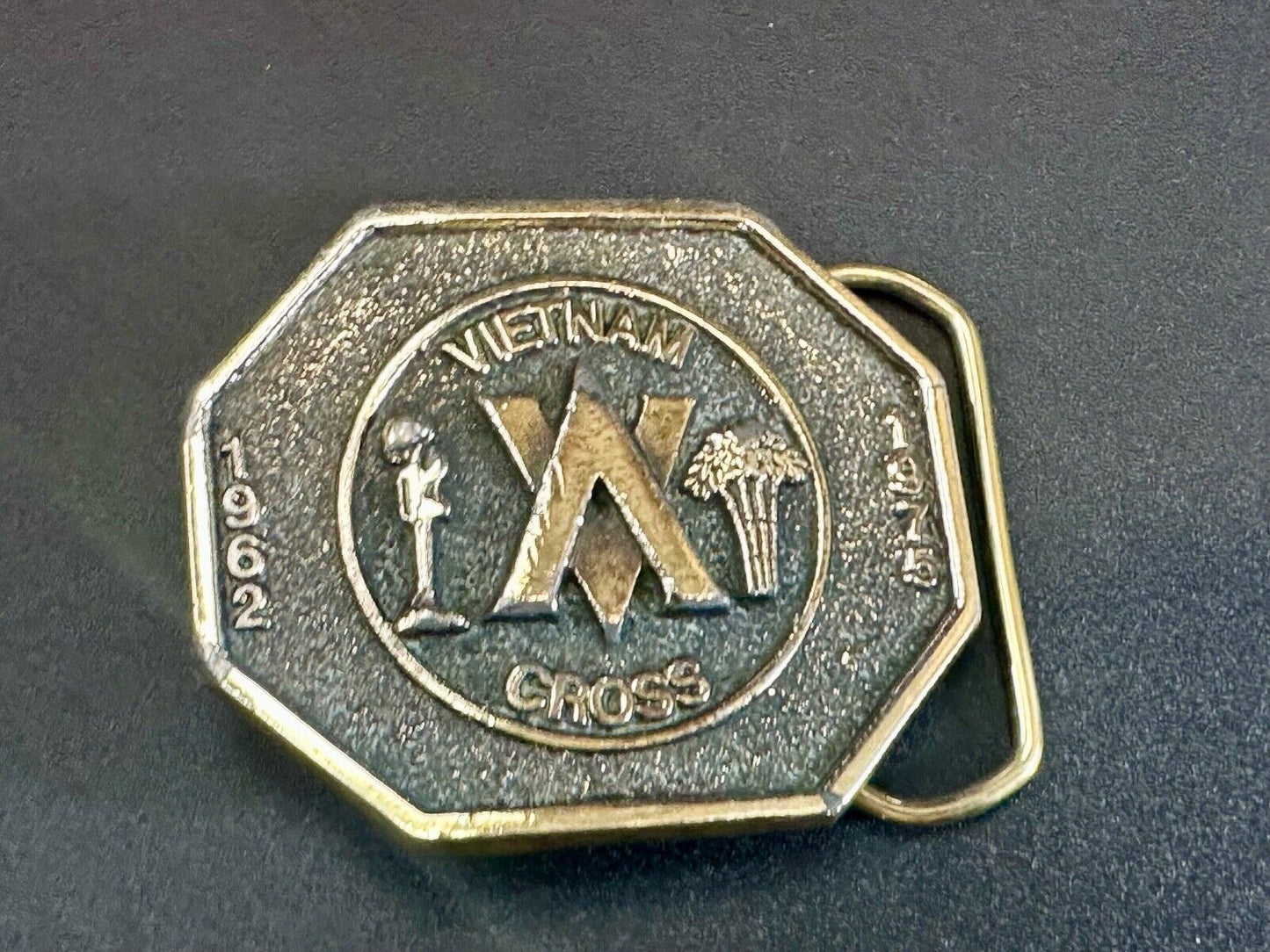 Vietnam Cross of Gallantry award 1962 - 1975 The Great American belt buckle Co