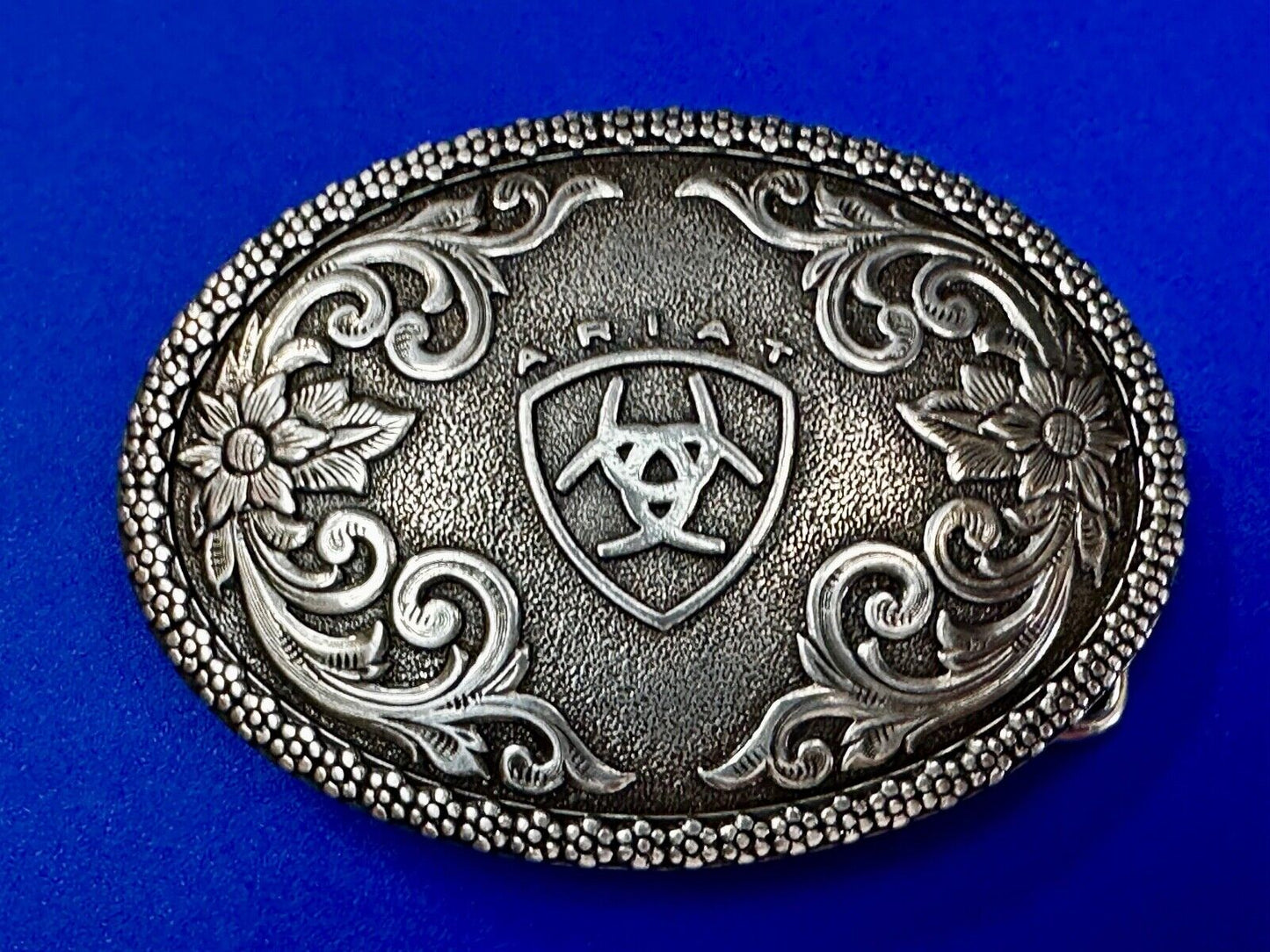 Ariat - Western flower swirl design oval replacement belt buckle