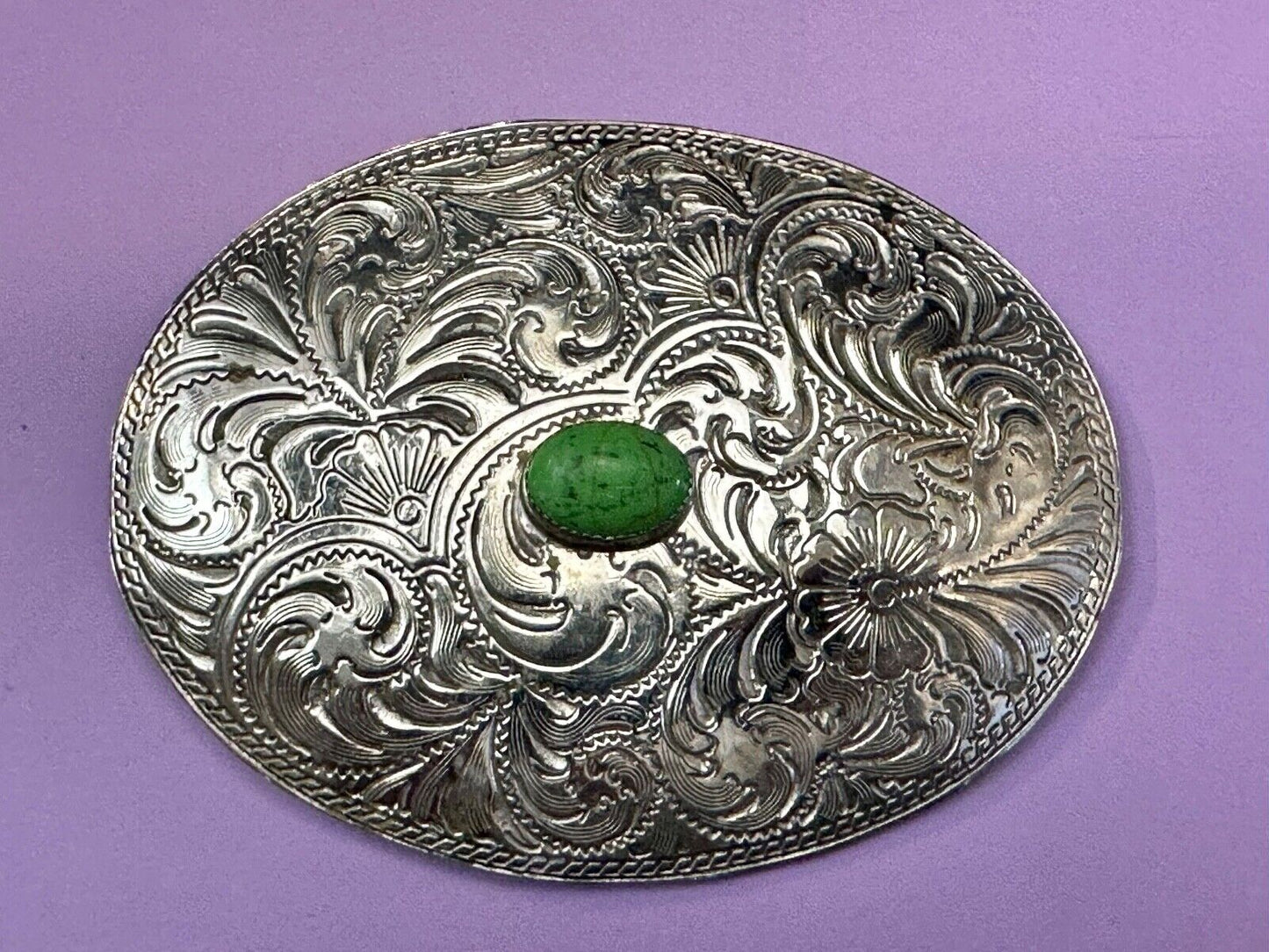 Artisan Made vtg Large western flower swirl design belt buckle  green center Cab