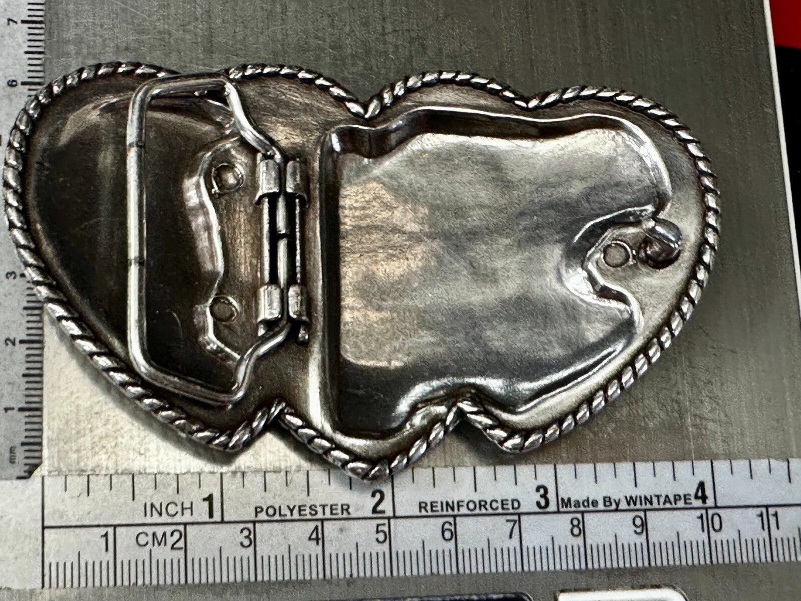 Triple Heart Shaped Flower Swirl Pattern with Rhinestone Border Belt Buckle