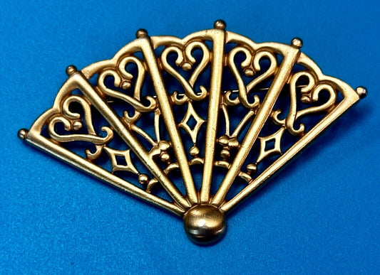 Anne Klein Brooch Pin Elegant Open Hand Fan Heart Matte Gold Tone Estate