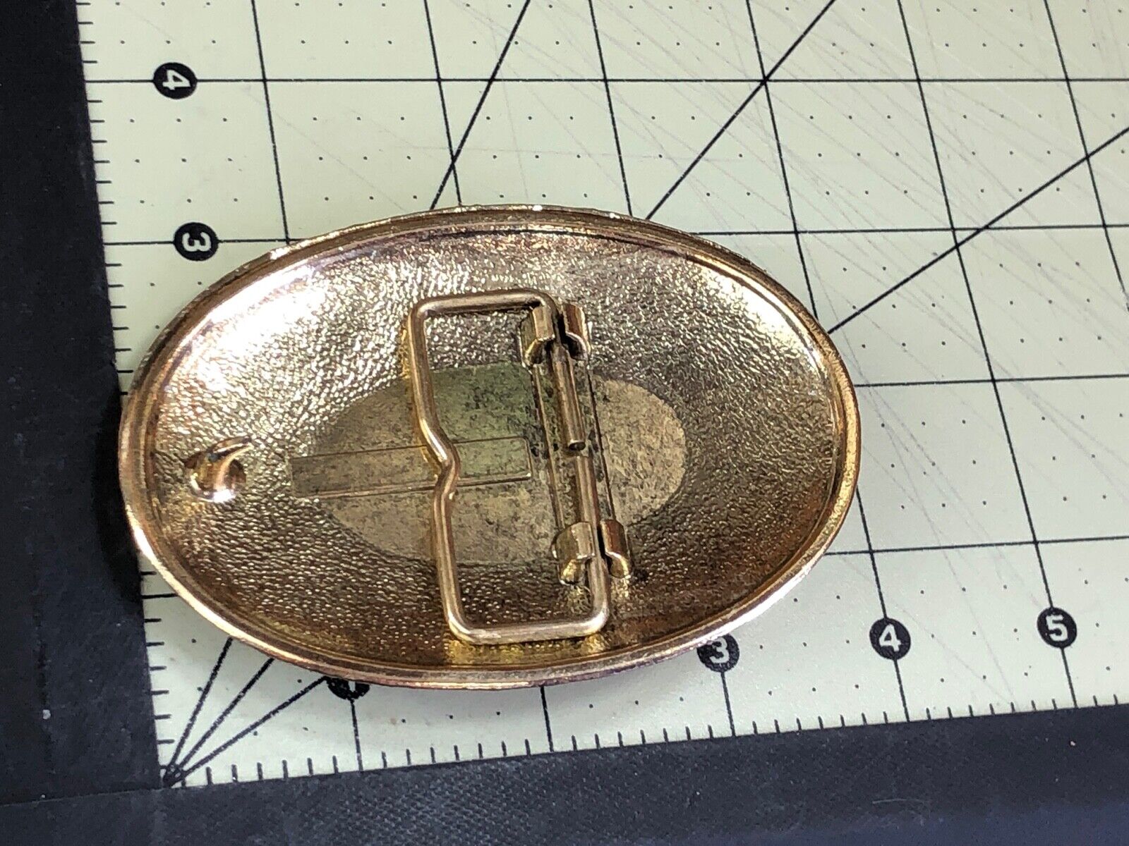 Unknown -  QUALITY Red Rhinestones?  centerpiece western belt buckle 