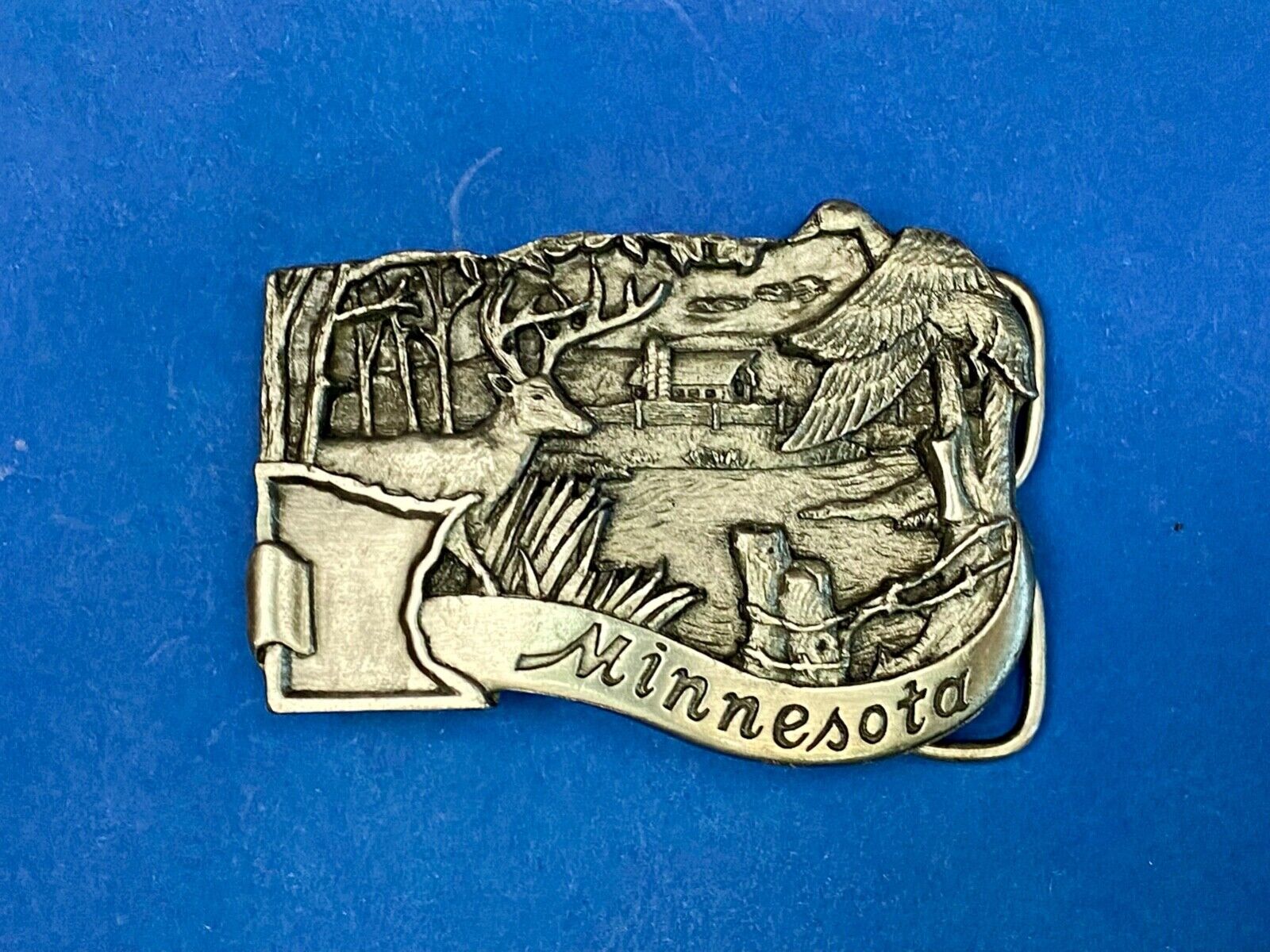 Vintage 1982 Minnesota Beautiful State Deer River Belt Buckle By Siskiyou