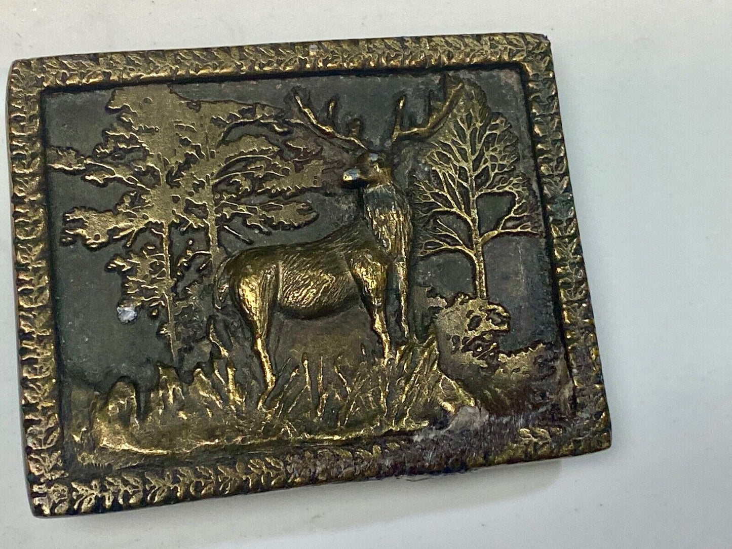 Vintage 1975 ADEZY BELT BUCKLE-DEER AND BUCK IN FOREST SCENE-PEWTER TONE
