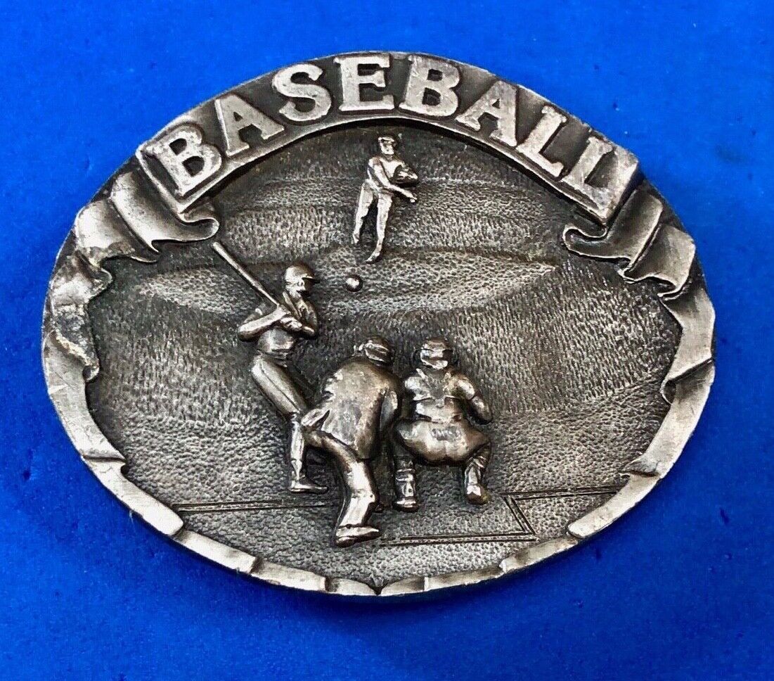 1977 Bergamot 0-65 belt buckle tribute to Americas baseball Batter Up! O-85