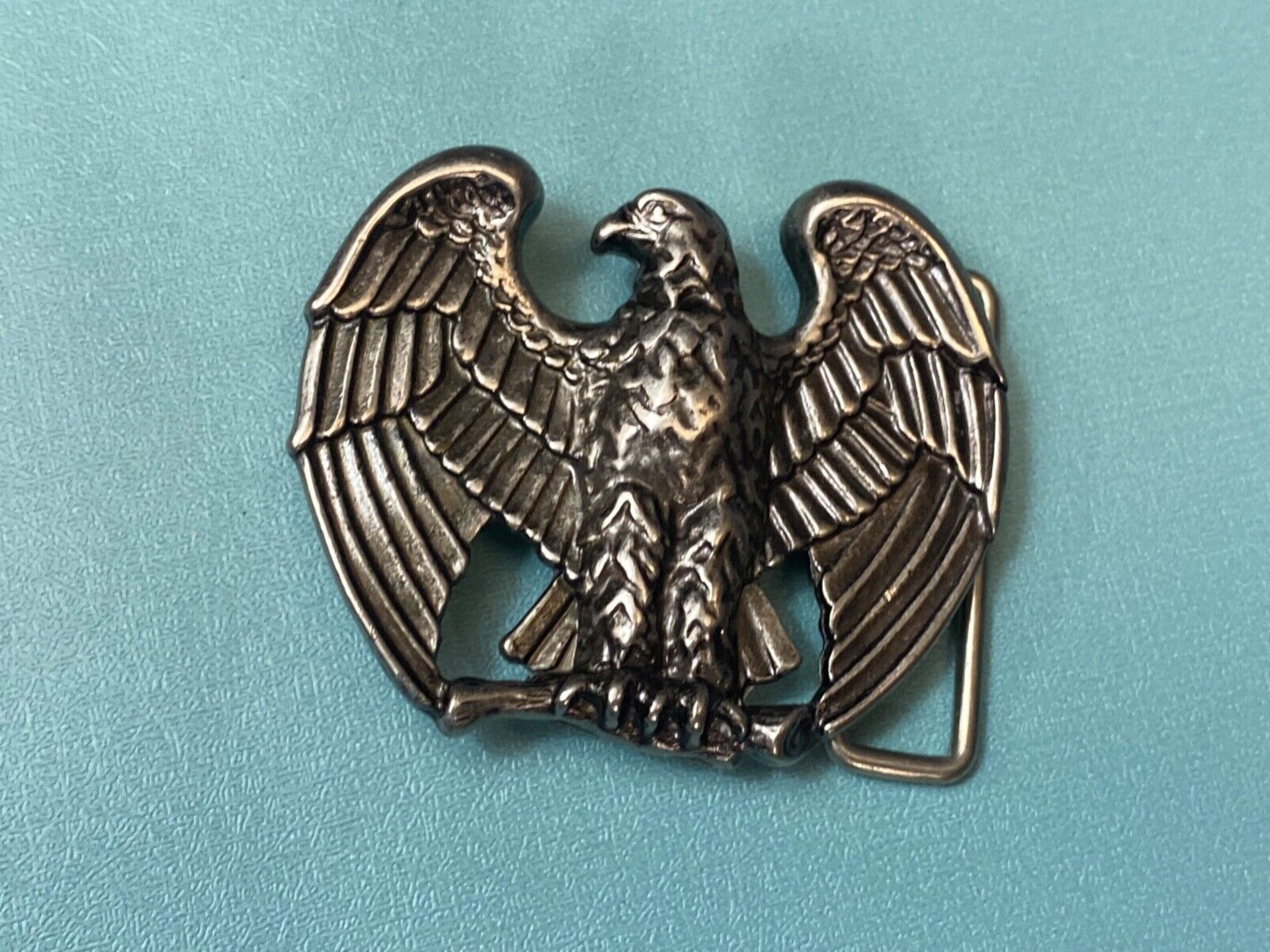 Vintage Avon Majestic Patriotic Eagle Wings Spread Metal cutout Belt Buckle